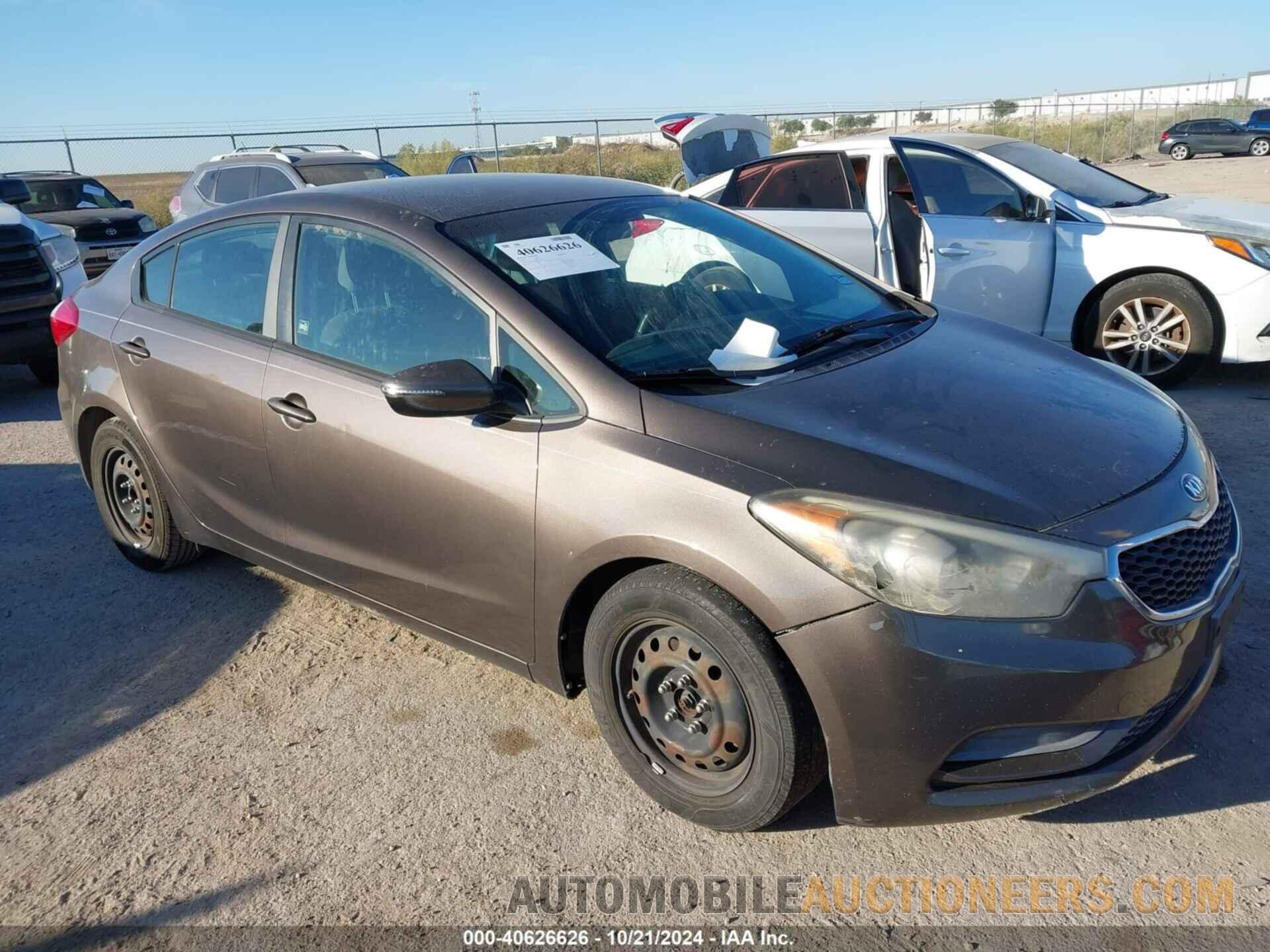 KNAFX4A65F5333674 KIA FORTE 2015