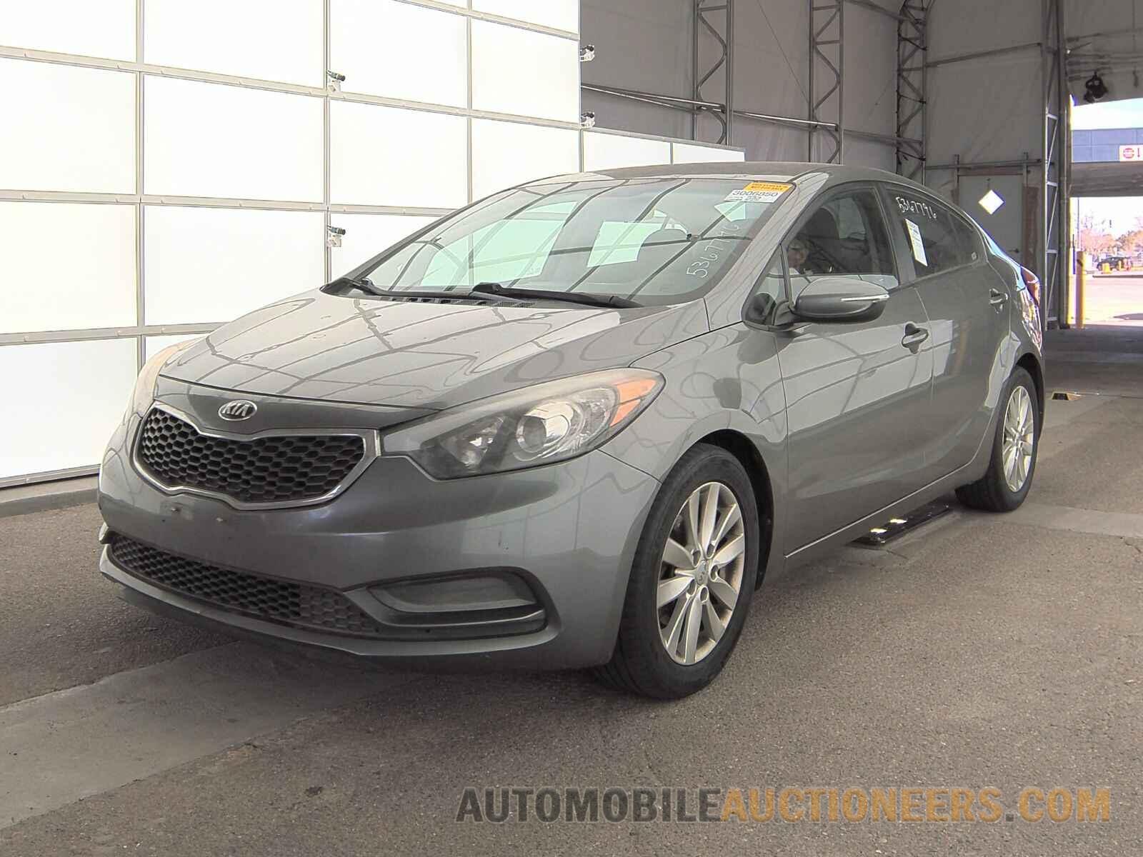 KNAFX4A65G5447160 Kia Forte LX 2016