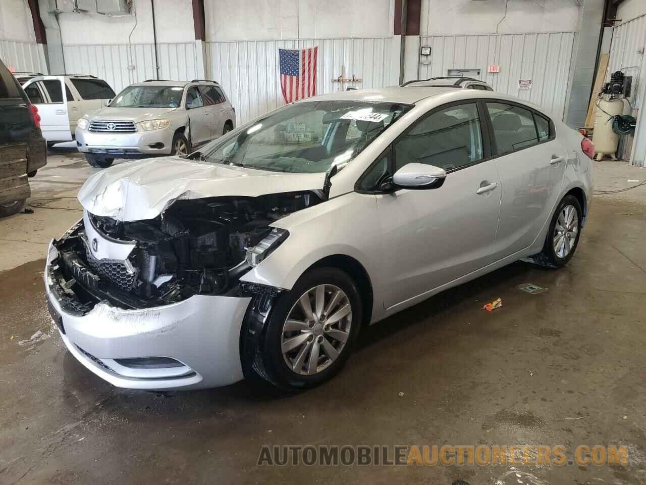 KNAFX4A66G5476117 KIA FORTE 2016