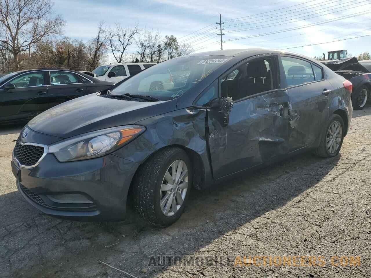 KNAFX4A66G5477039 KIA FORTE 2016