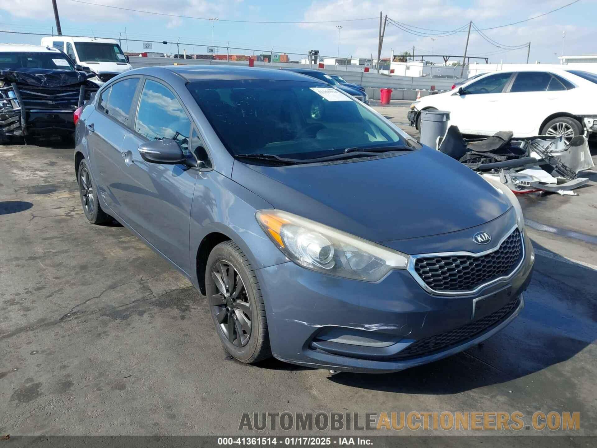 KNAFX4A66G5521296 KIA FORTE 2016