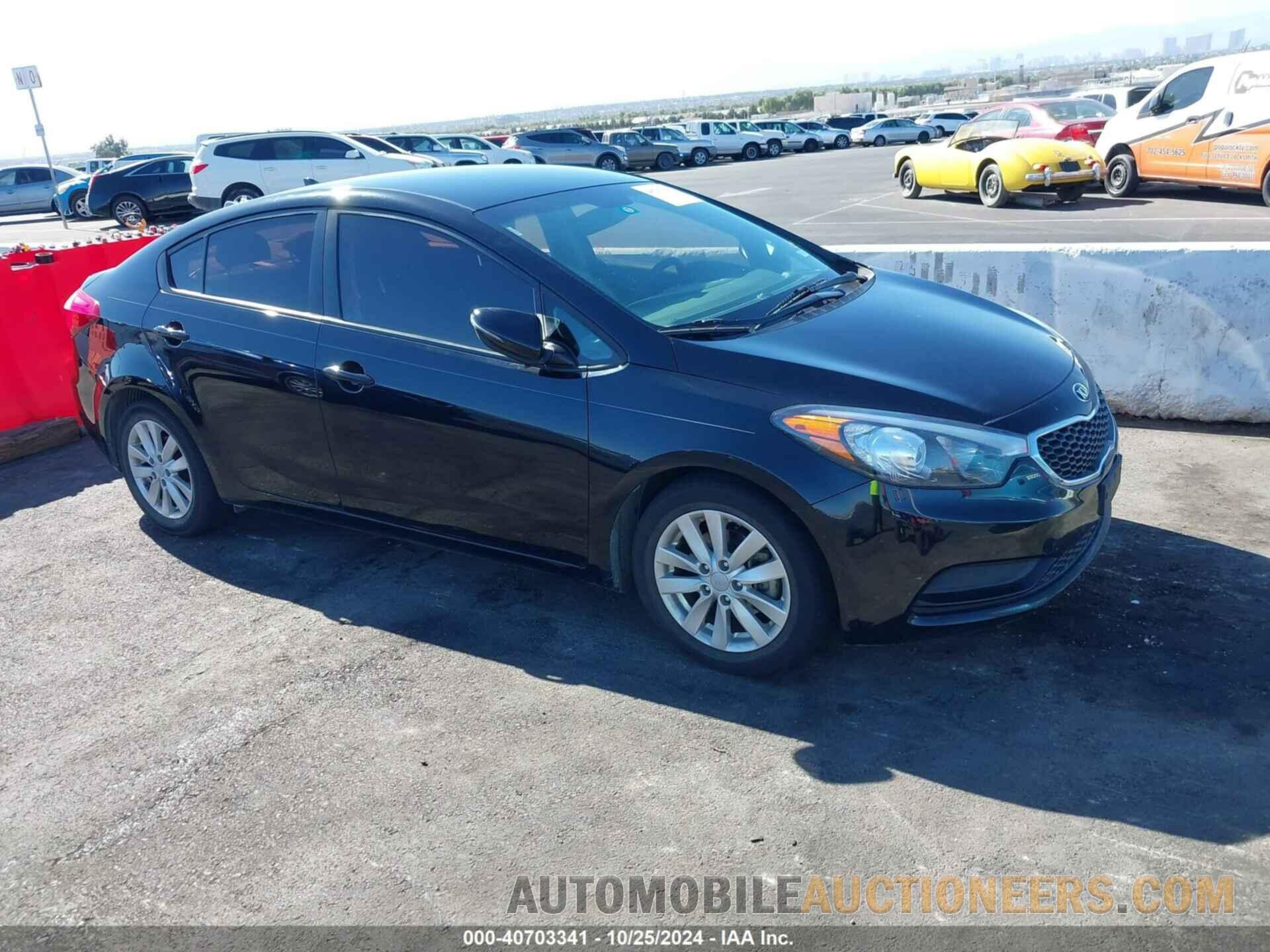 KNAFX4A66G5607899 KIA FORTE 2016