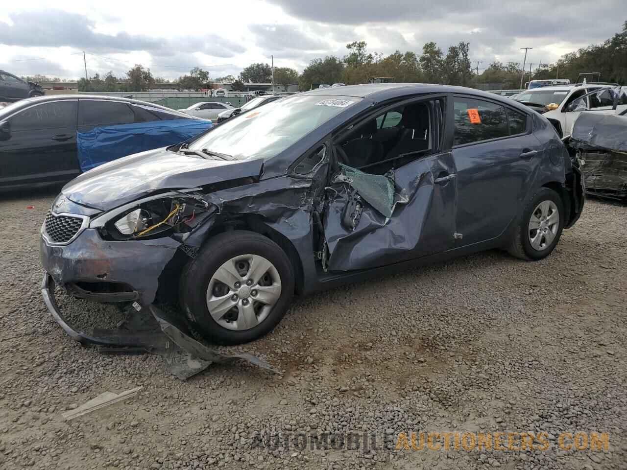 KNAFX4A67F5407628 KIA FORTE 2015