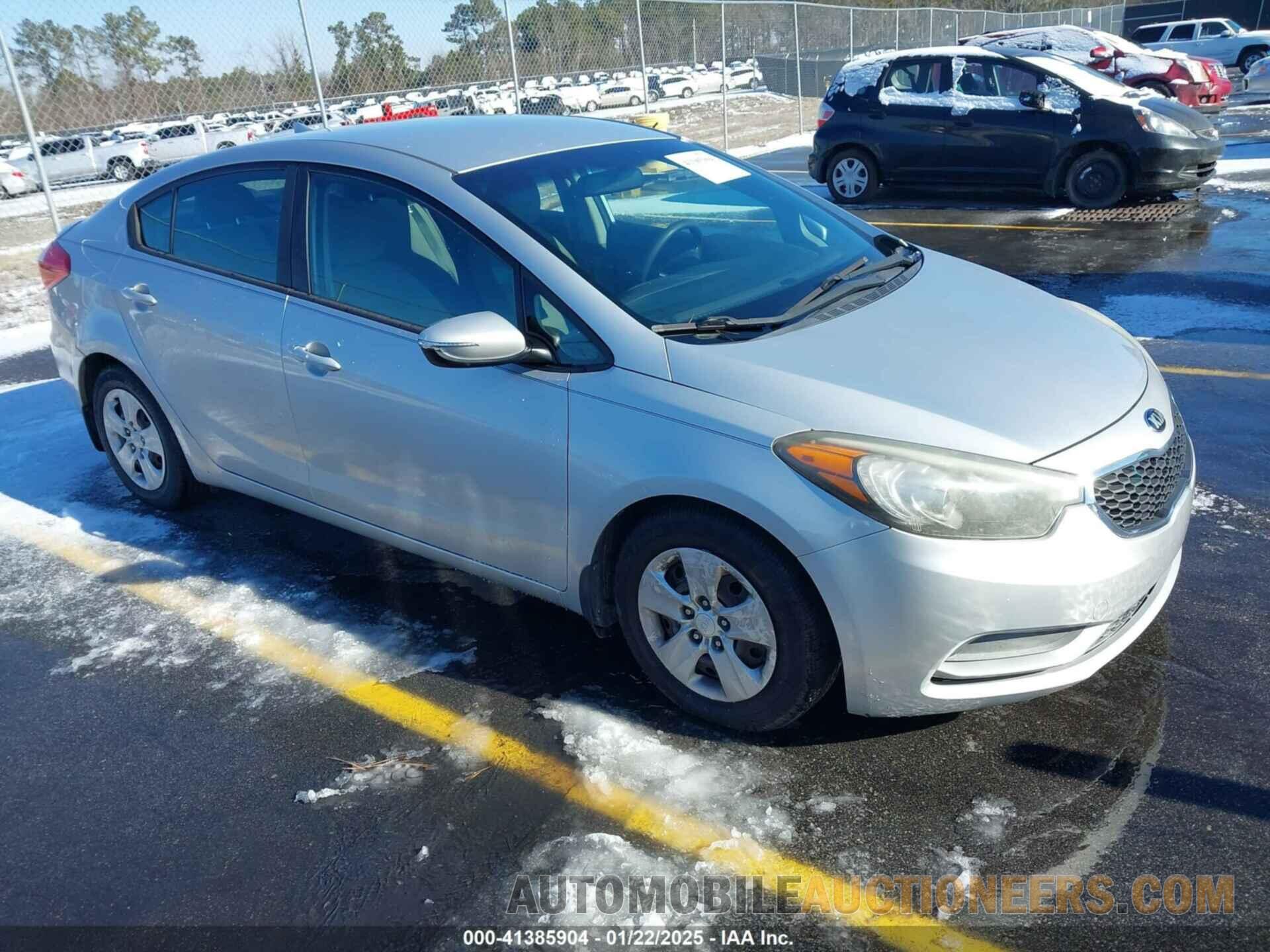 KNAFX4A69F5328624 KIA FORTE 2015