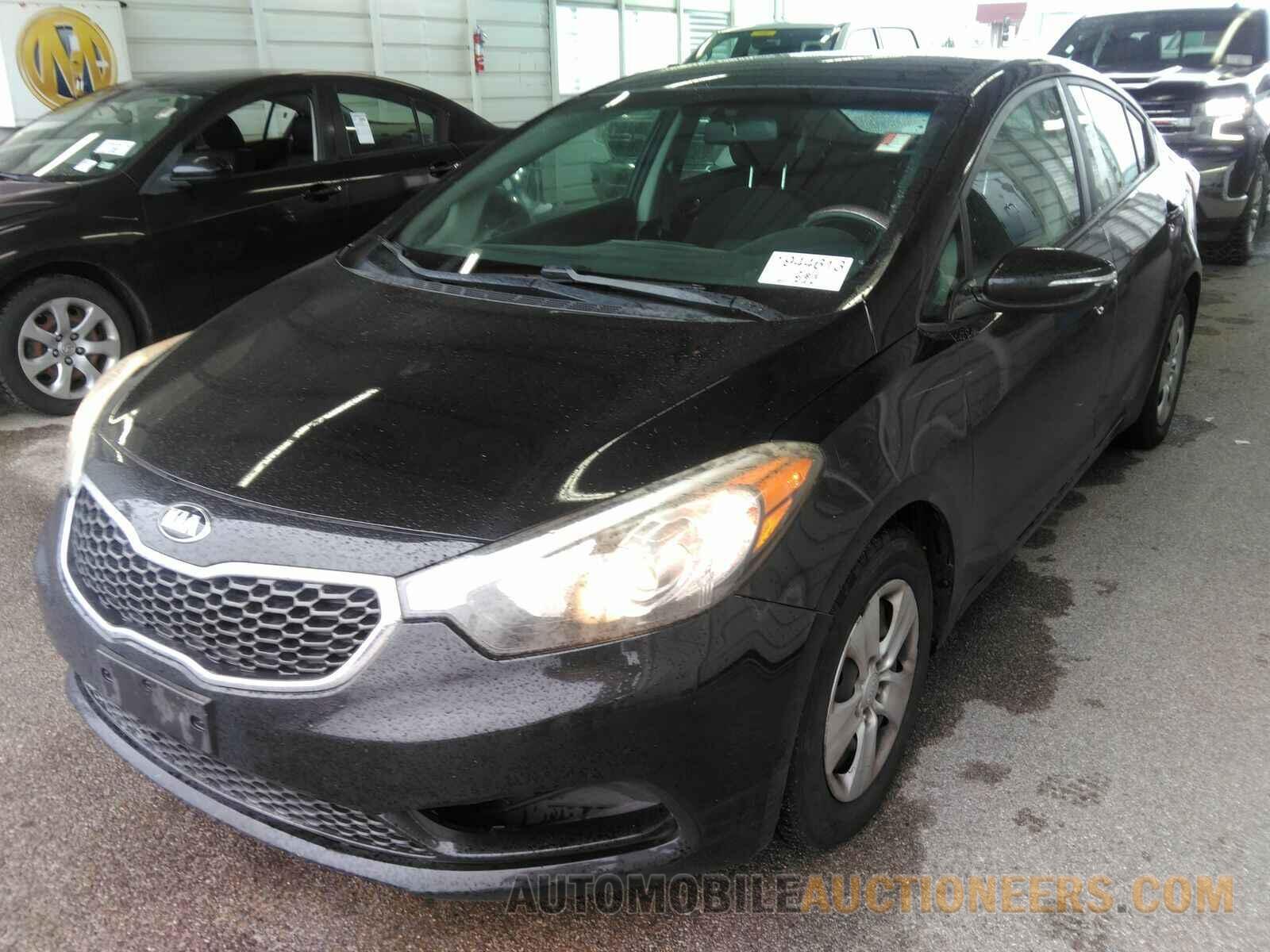 KNAFX4A69F5370565 Kia Forte 2015