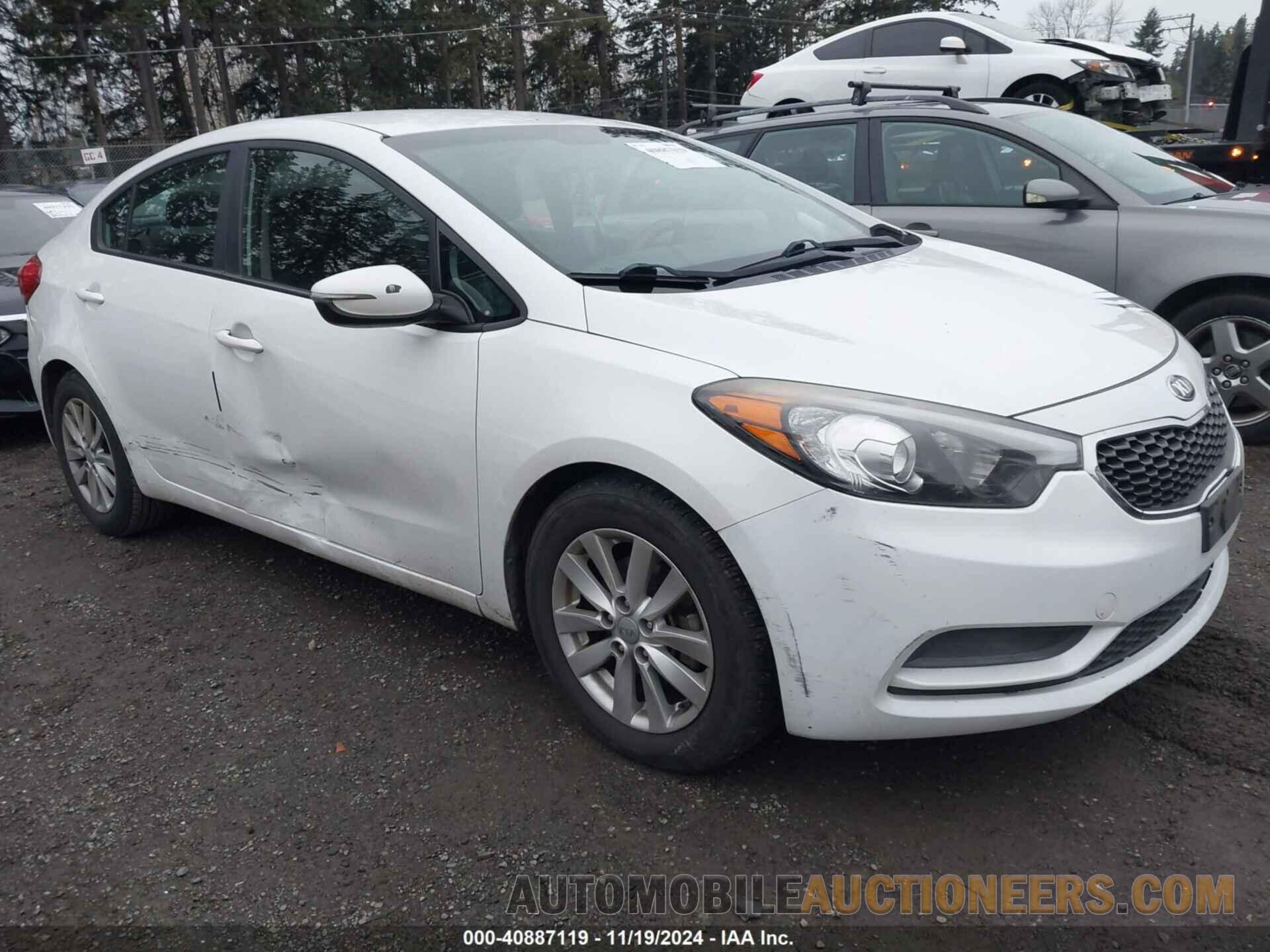 KNAFX4A6XF5360045 KIA FORTE 2015