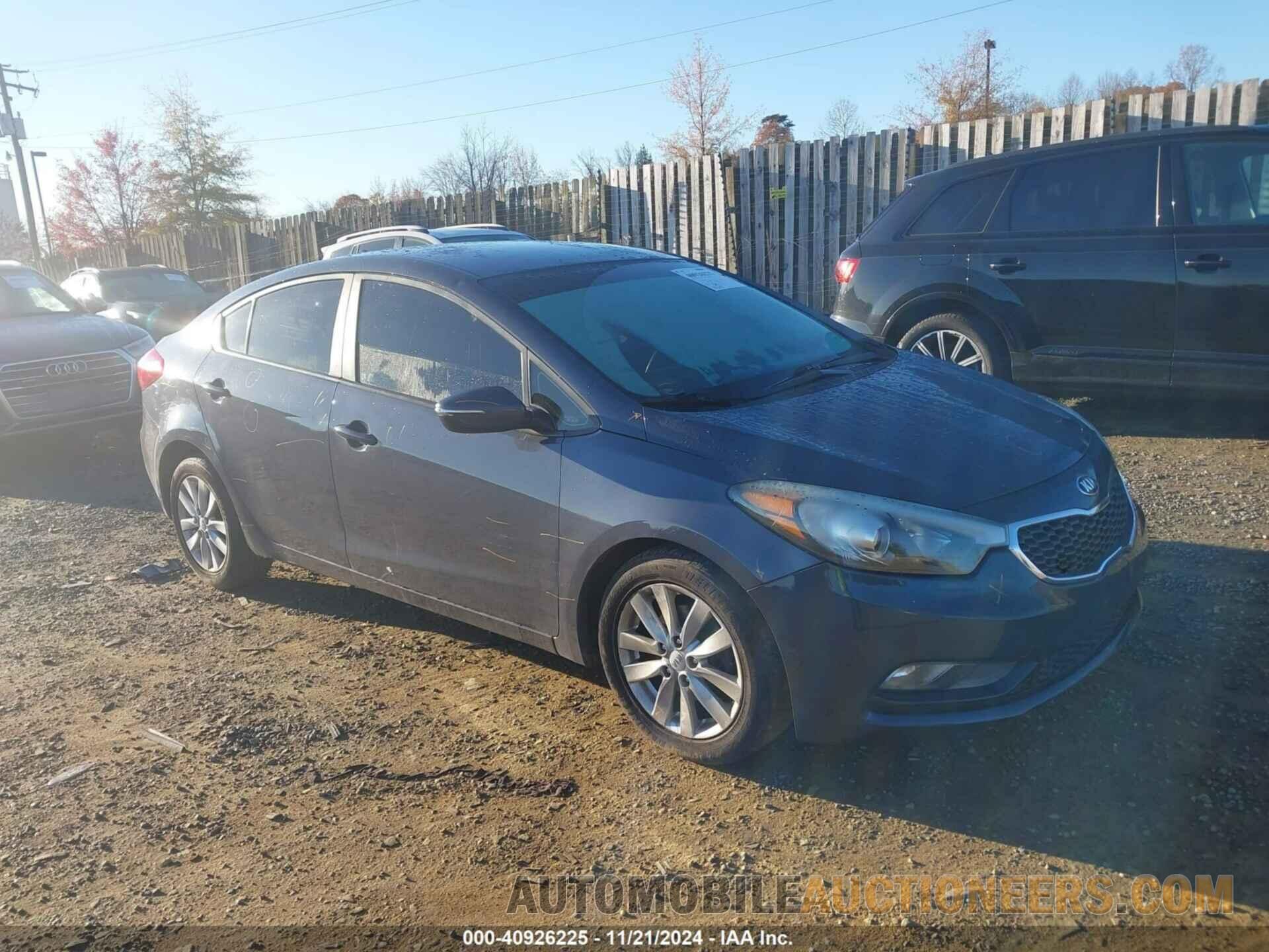 KNAFX4A6XG5446893 KIA FORTE 2016