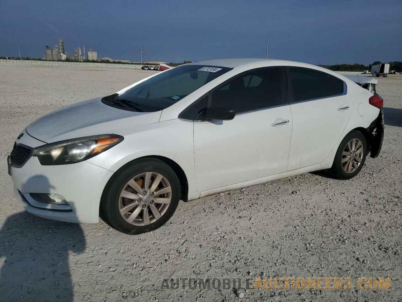 KNAFX4A81F5309289 KIA FORTE 2015