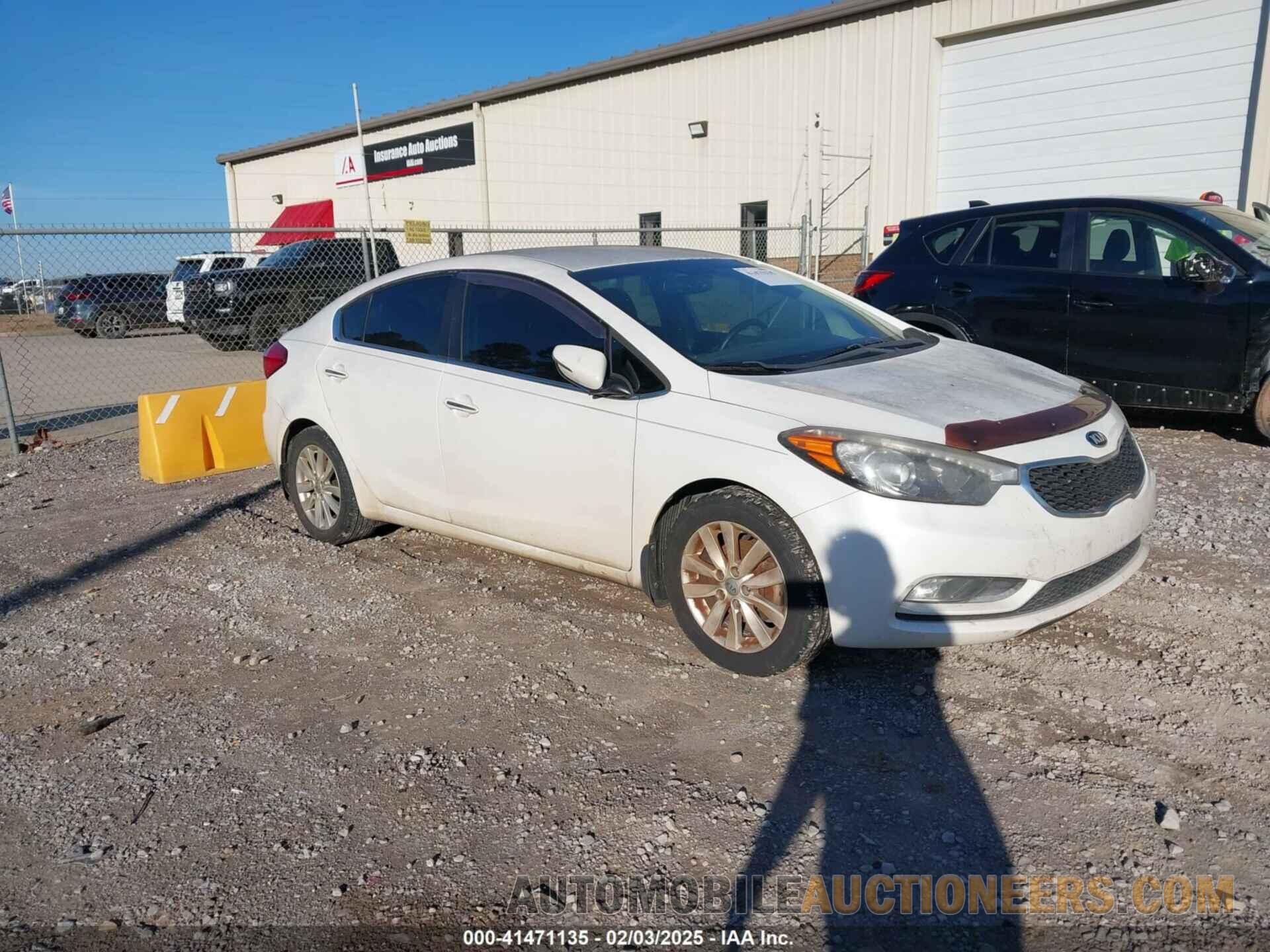 KNAFX4A83F5266557 KIA FORTE 2015