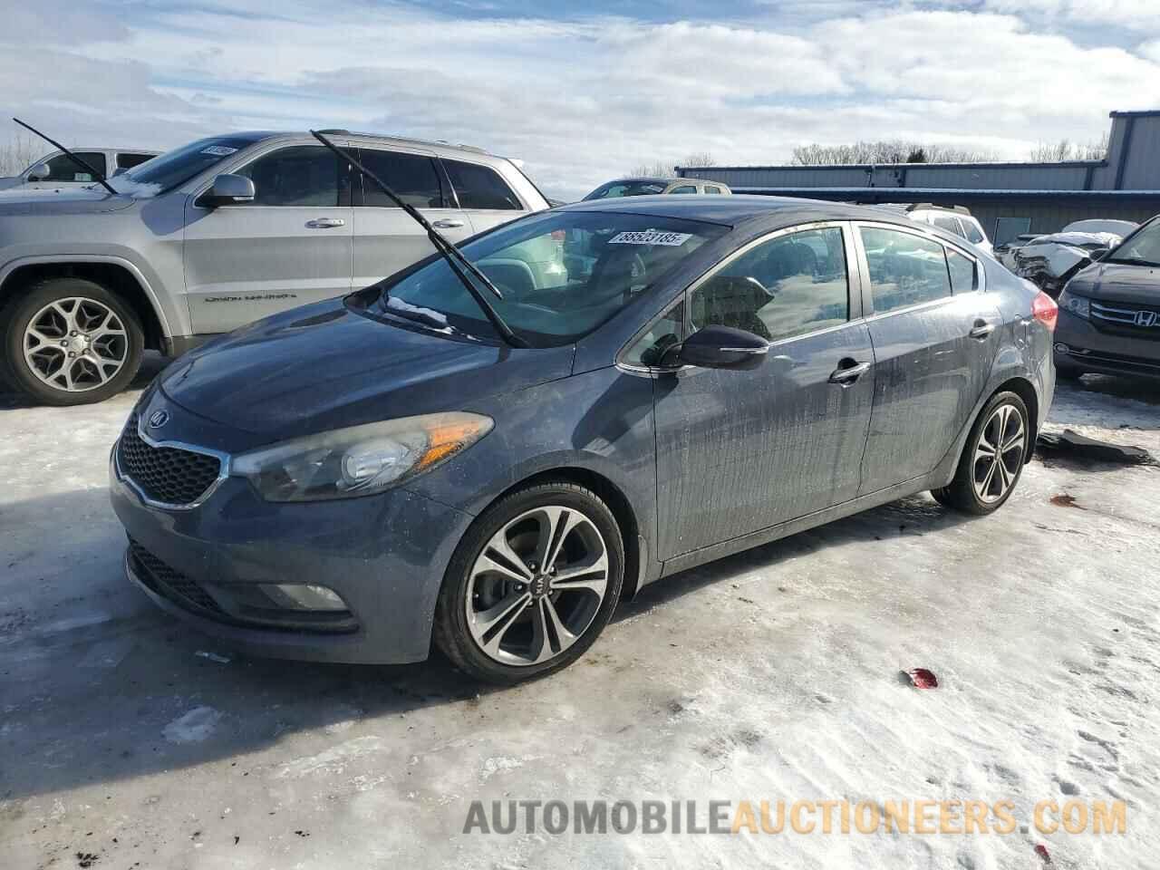 KNAFX4A83G5454335 KIA FORTE 2016