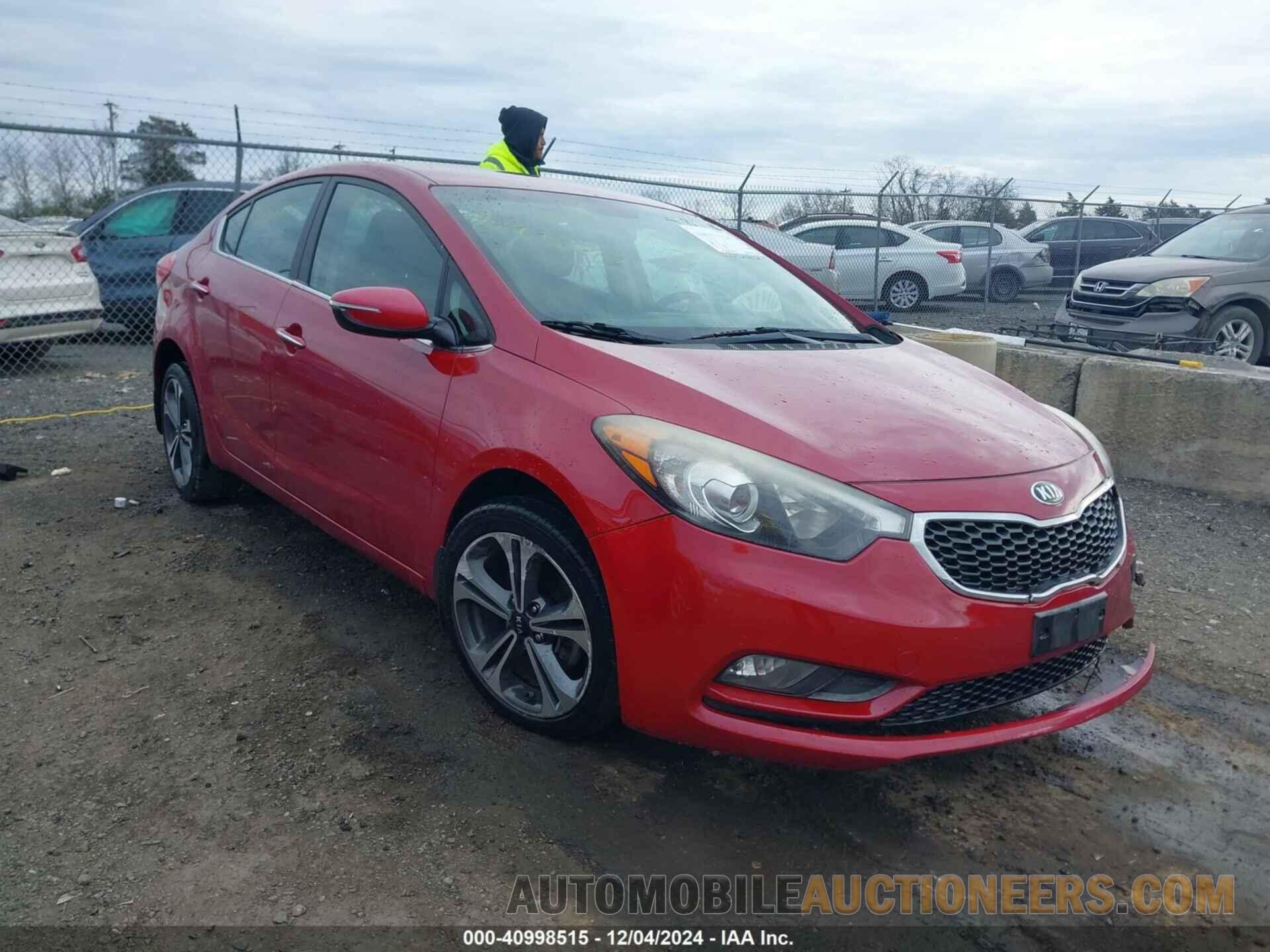 KNAFX4A84F5323364 KIA FORTE 2015