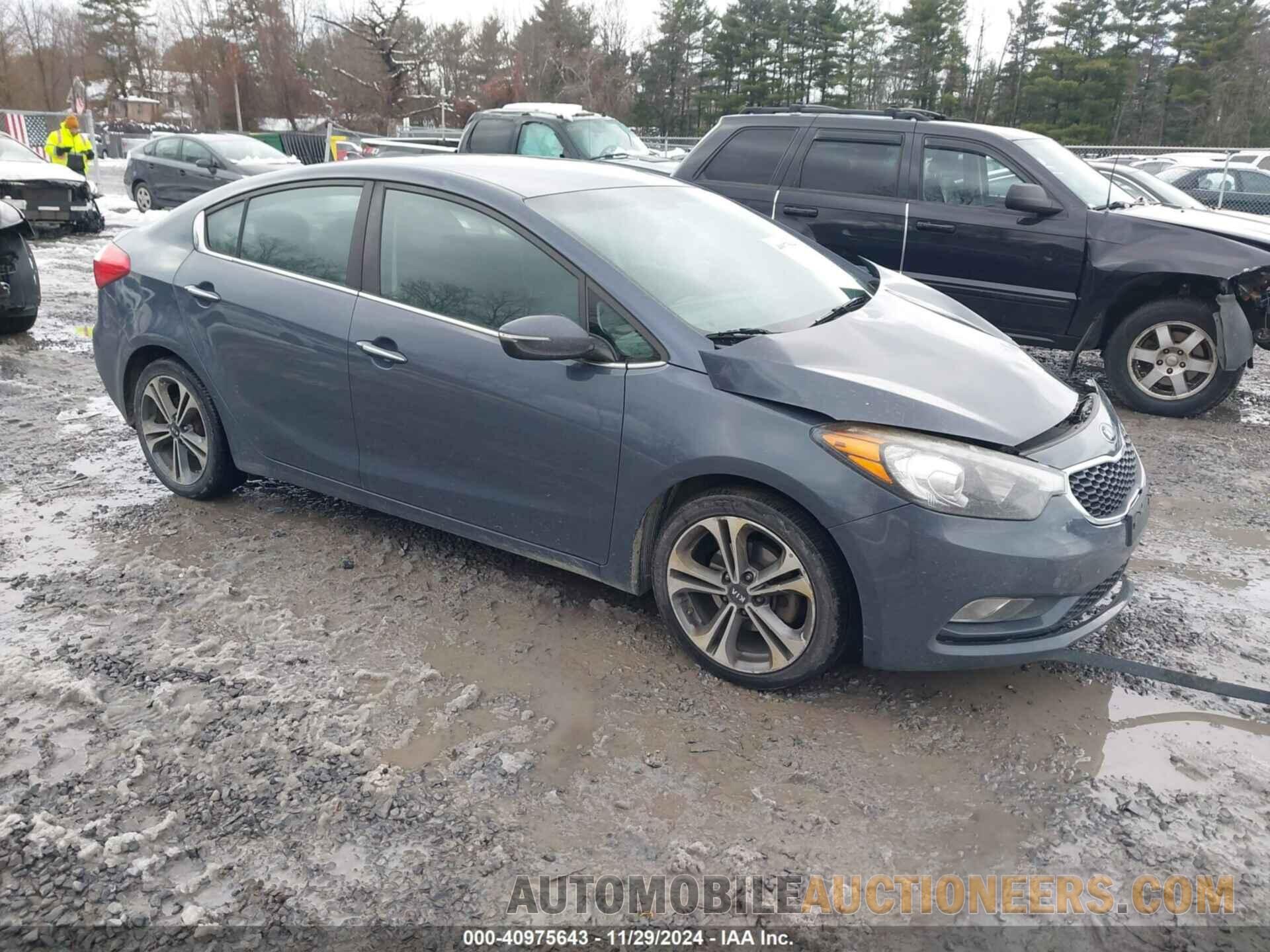 KNAFX4A87G5575661 KIA FORTE 2016