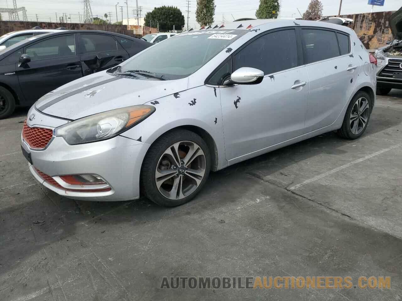 KNAFX5A82G5491303 KIA FORTE 2016