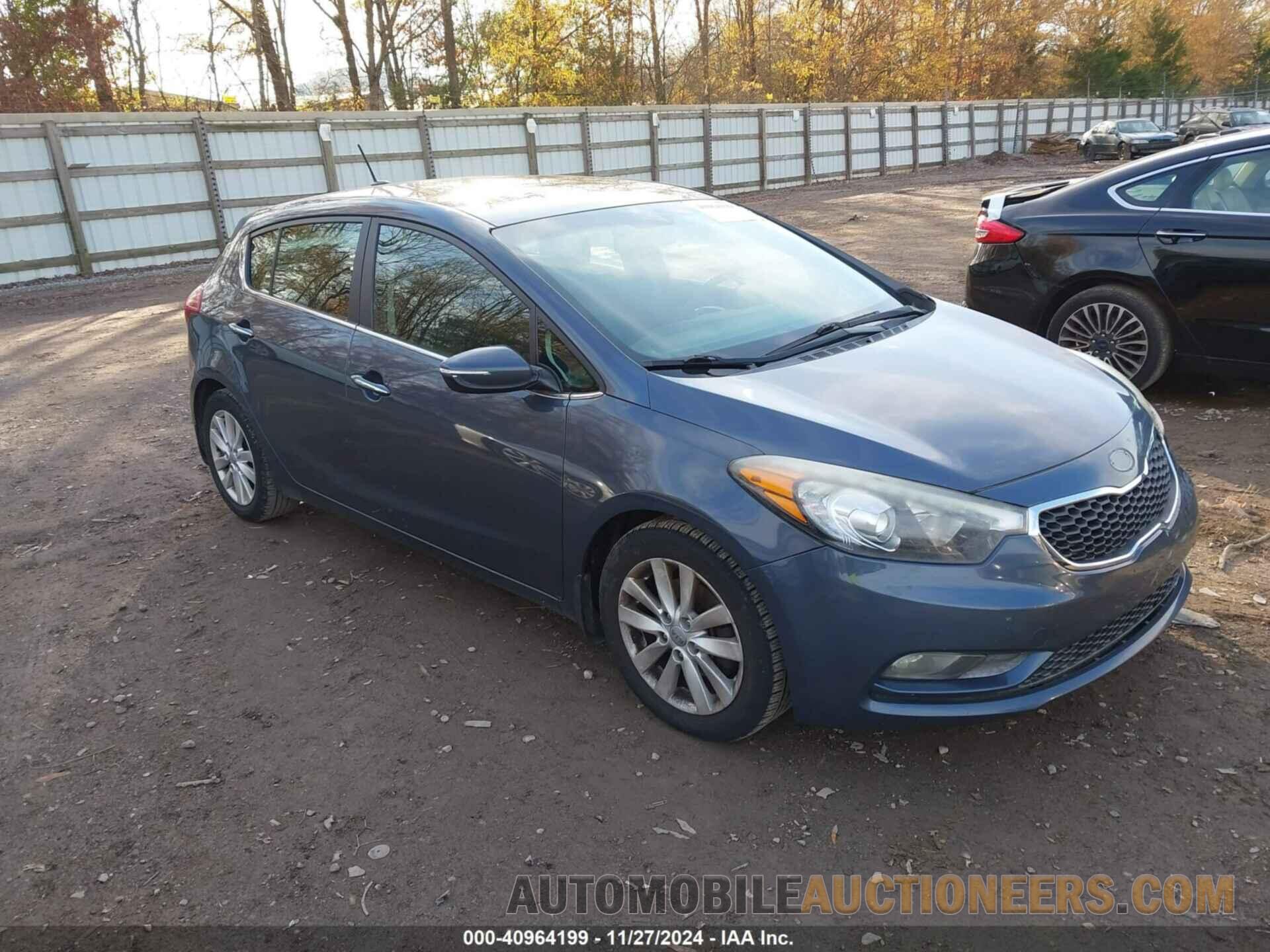 KNAFX5A83F5301068 KIA FORTE 2015