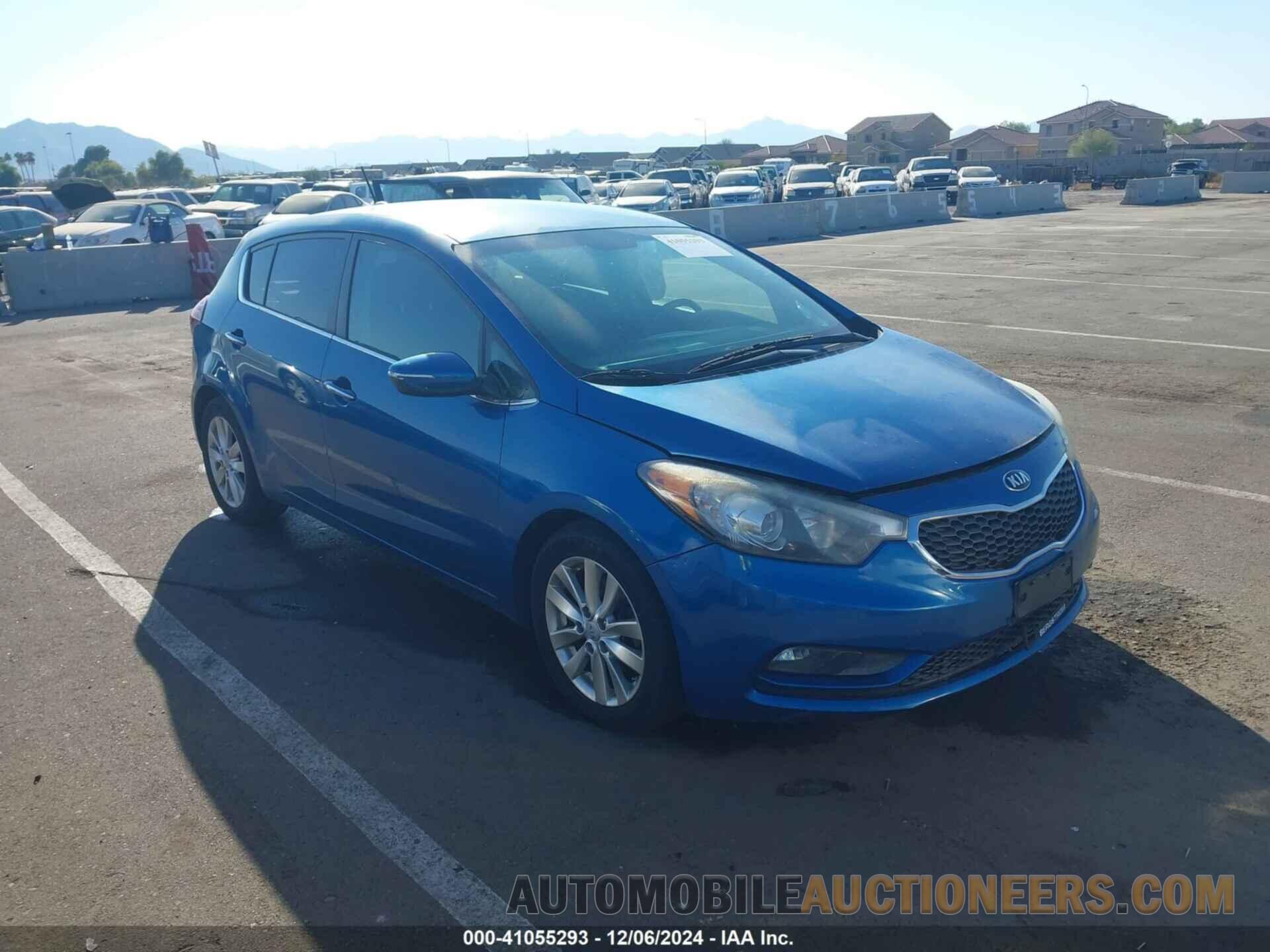 KNAFX5A84F5311575 KIA FORTE 2015