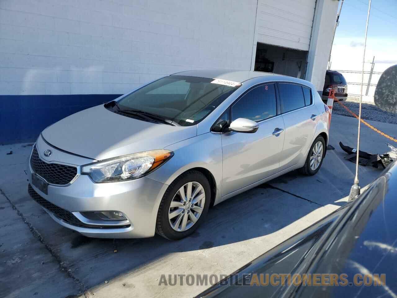 KNAFX5A88F5316830 KIA FORTE 2015