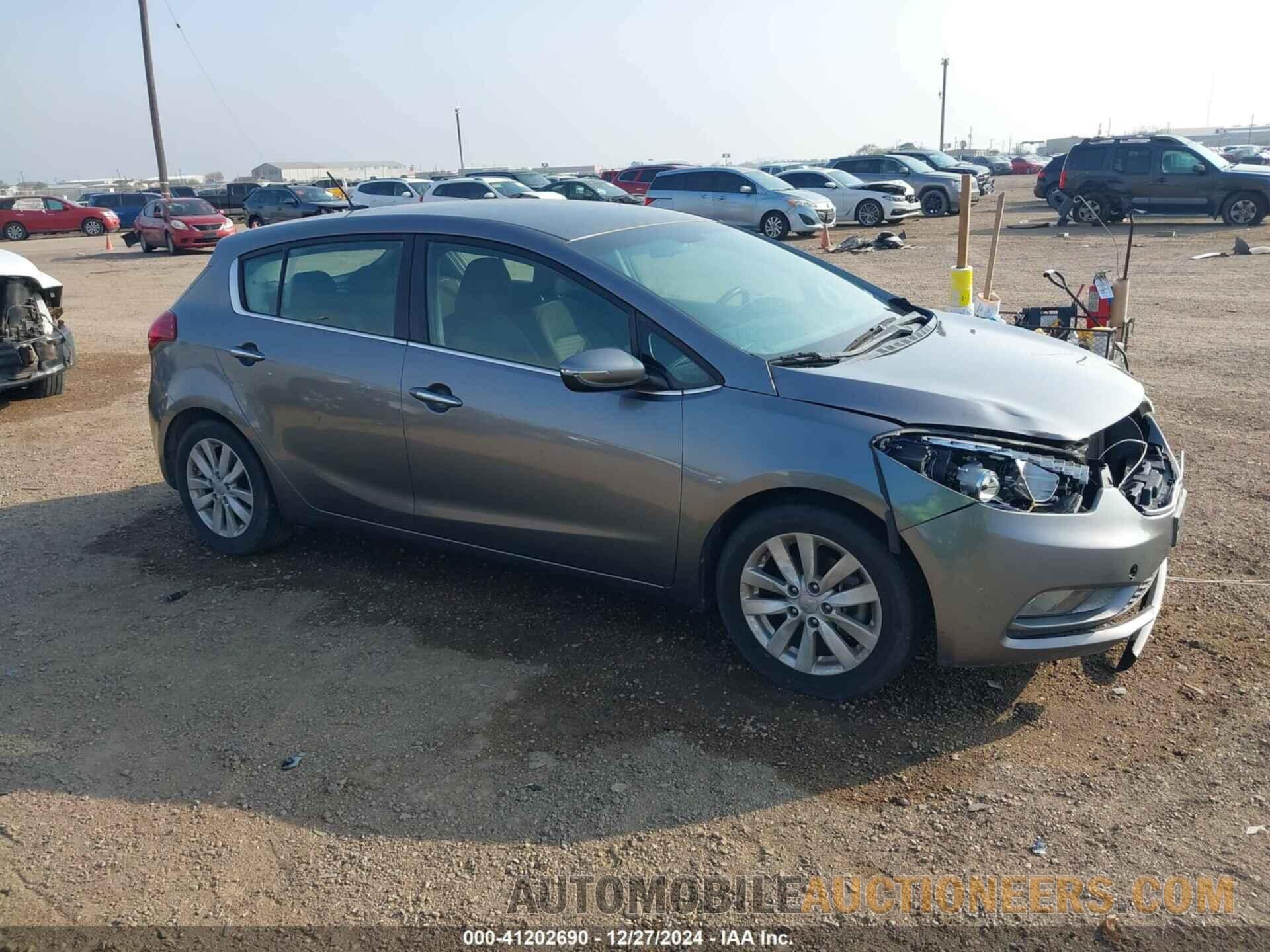 KNAFX5A89F5389849 KIA FORTE 2015