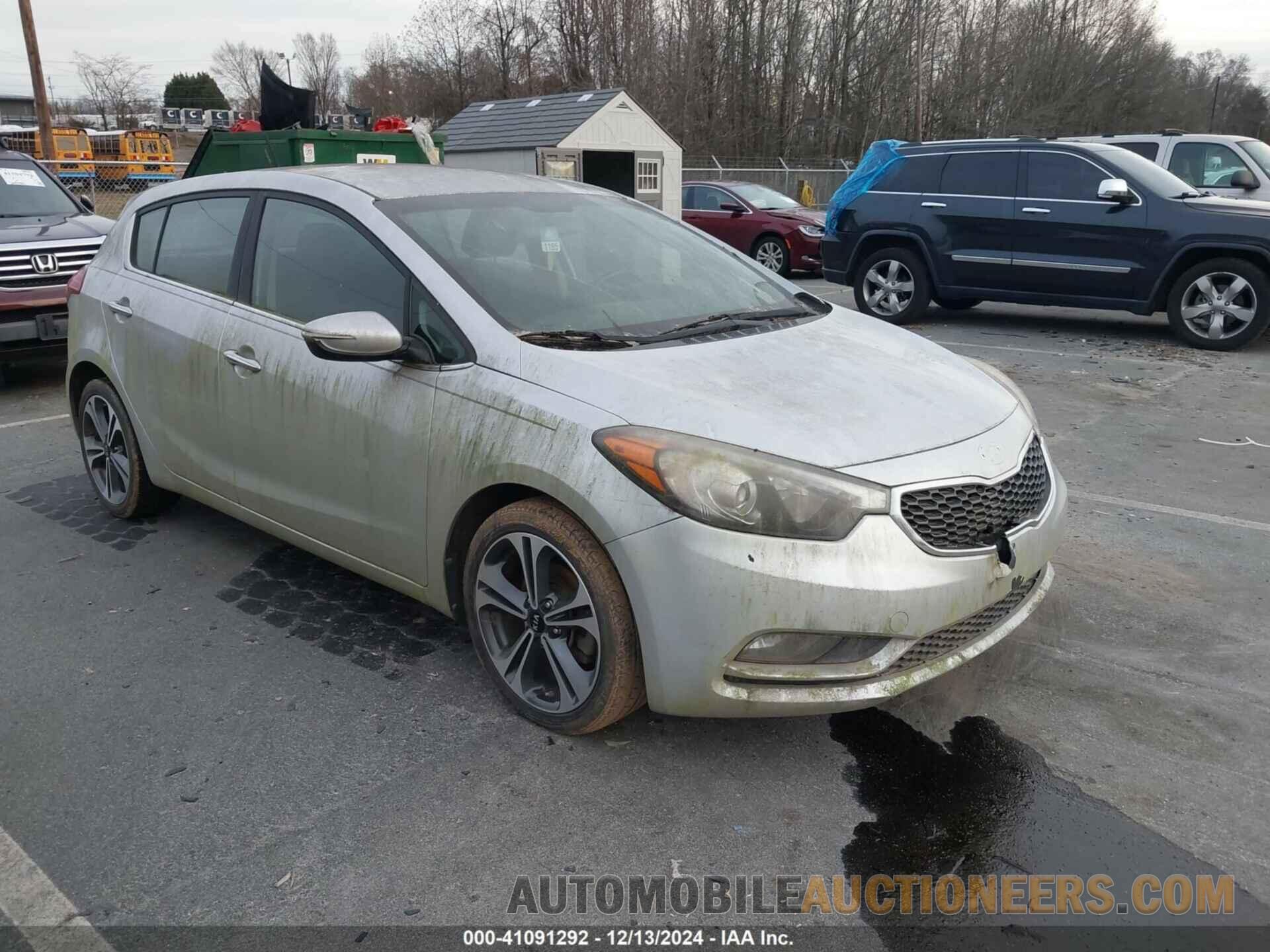 KNAFX5A89G5546345 KIA FORTE 2016