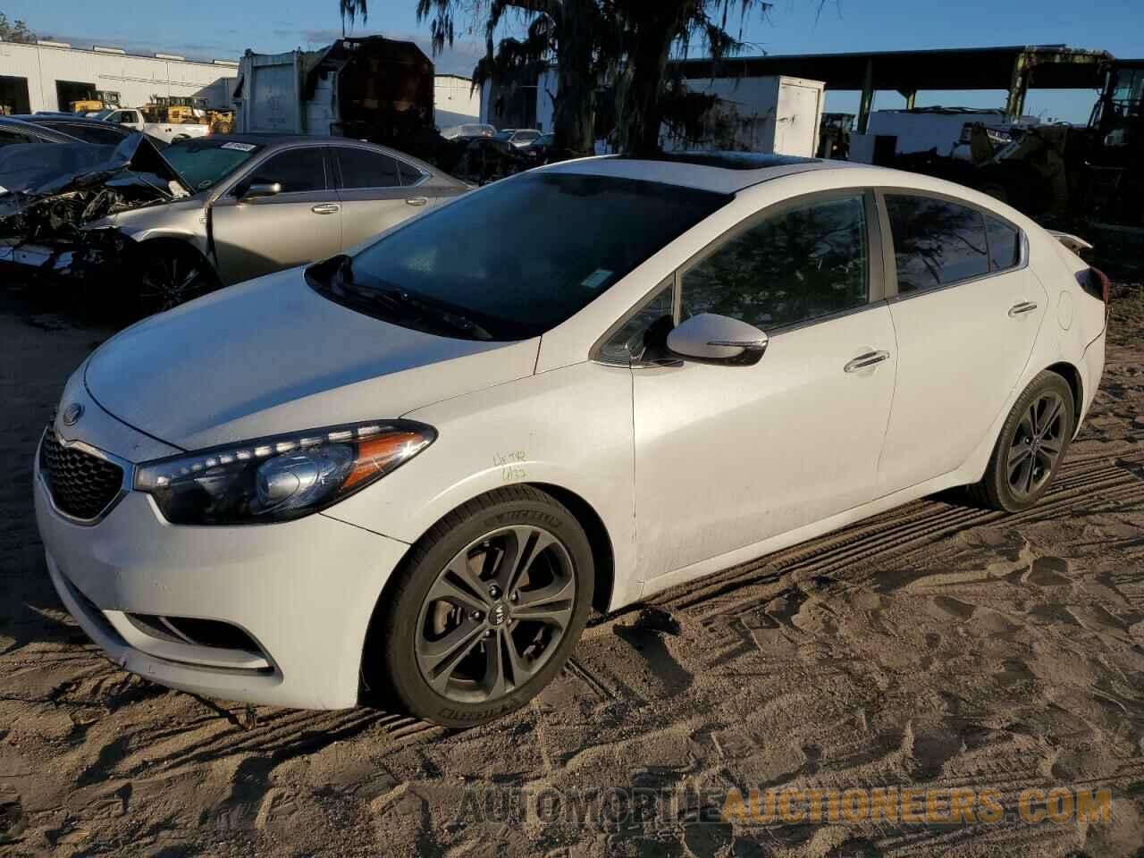 KNAFZ4A82F5349441 KIA FORTE 2015