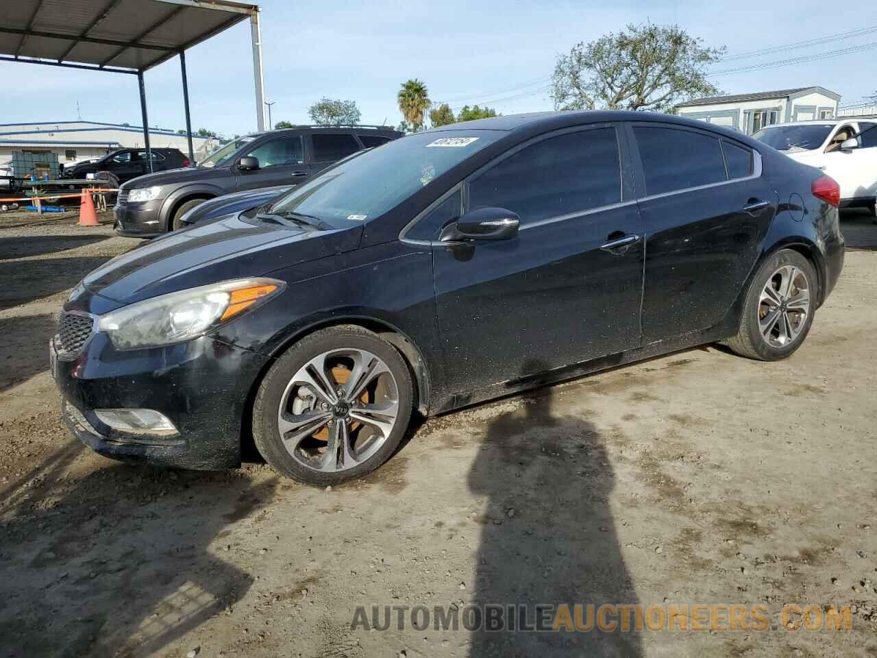 KNAFZ4A84G5463426 KIA FORTE 2016