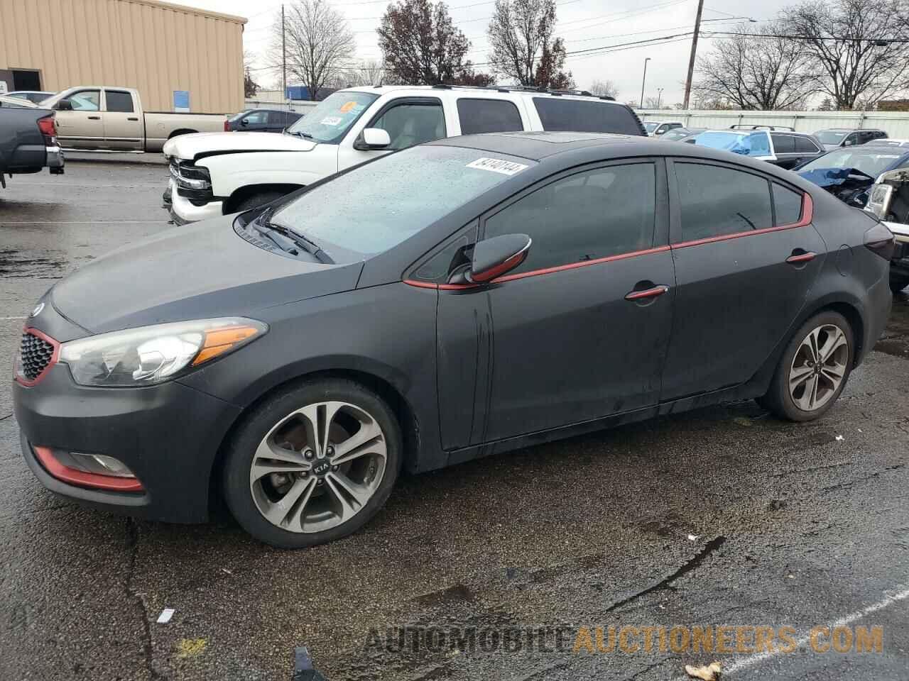 KNAFZ4A84G5613924 KIA FORTE 2016