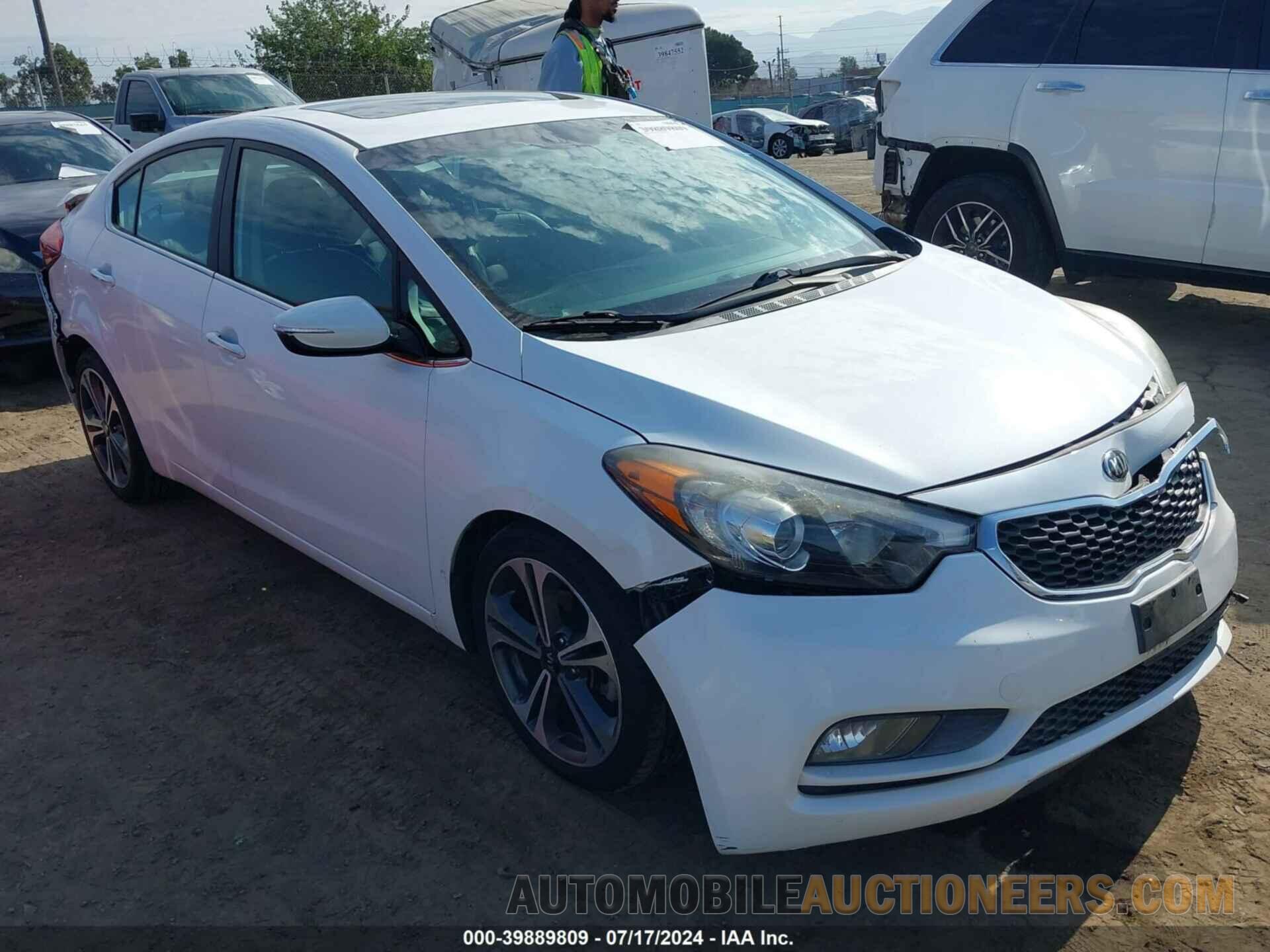 KNAFZ4A88F5283283 KIA FORTE 2015