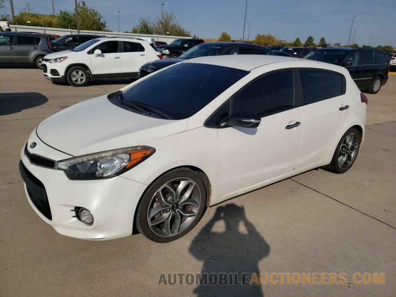 KNAFZ5A33G5574141 KIA FORTE 2016