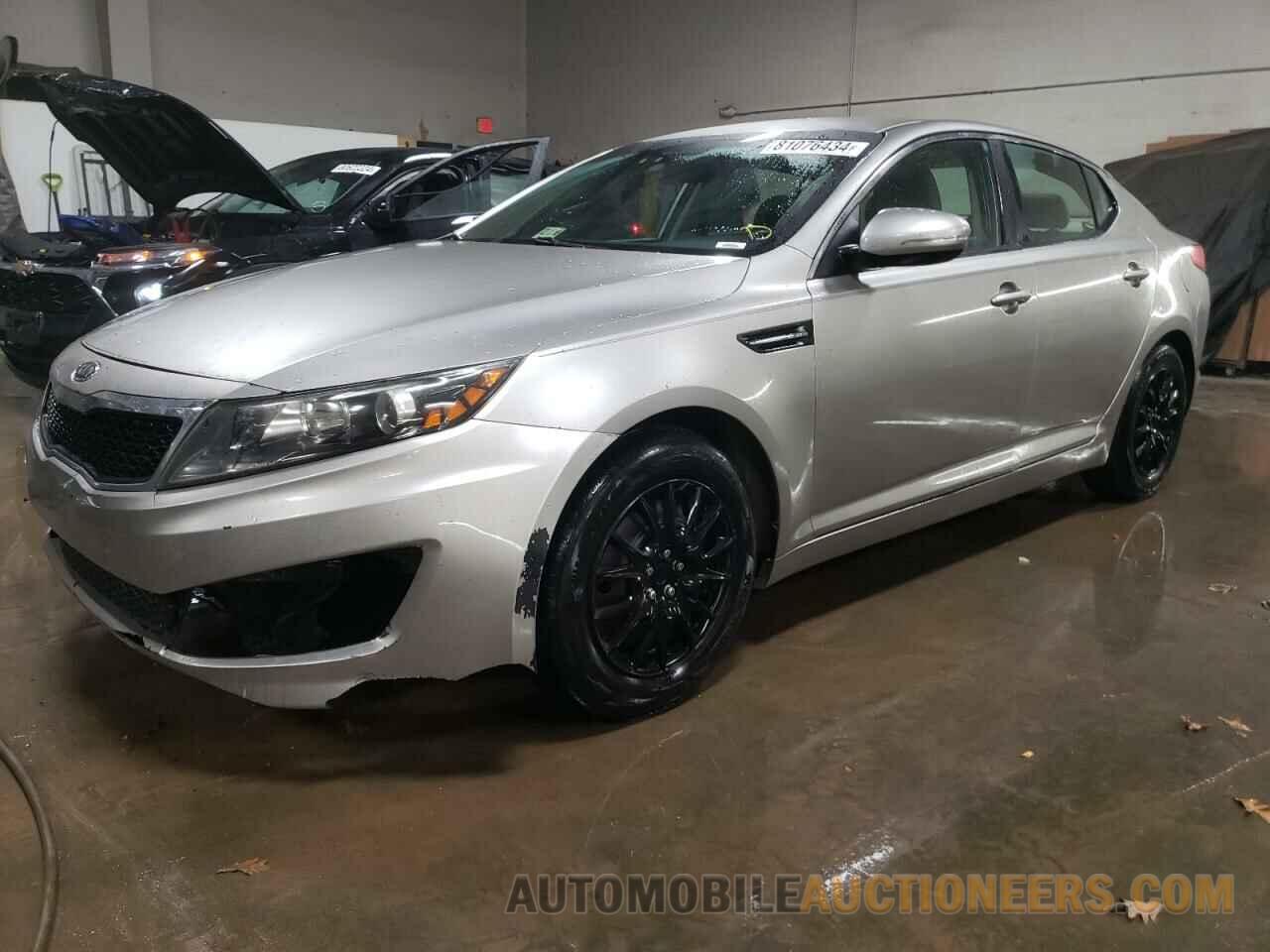 KNAGM4A70B5081638 KIA OPTIMA 2011