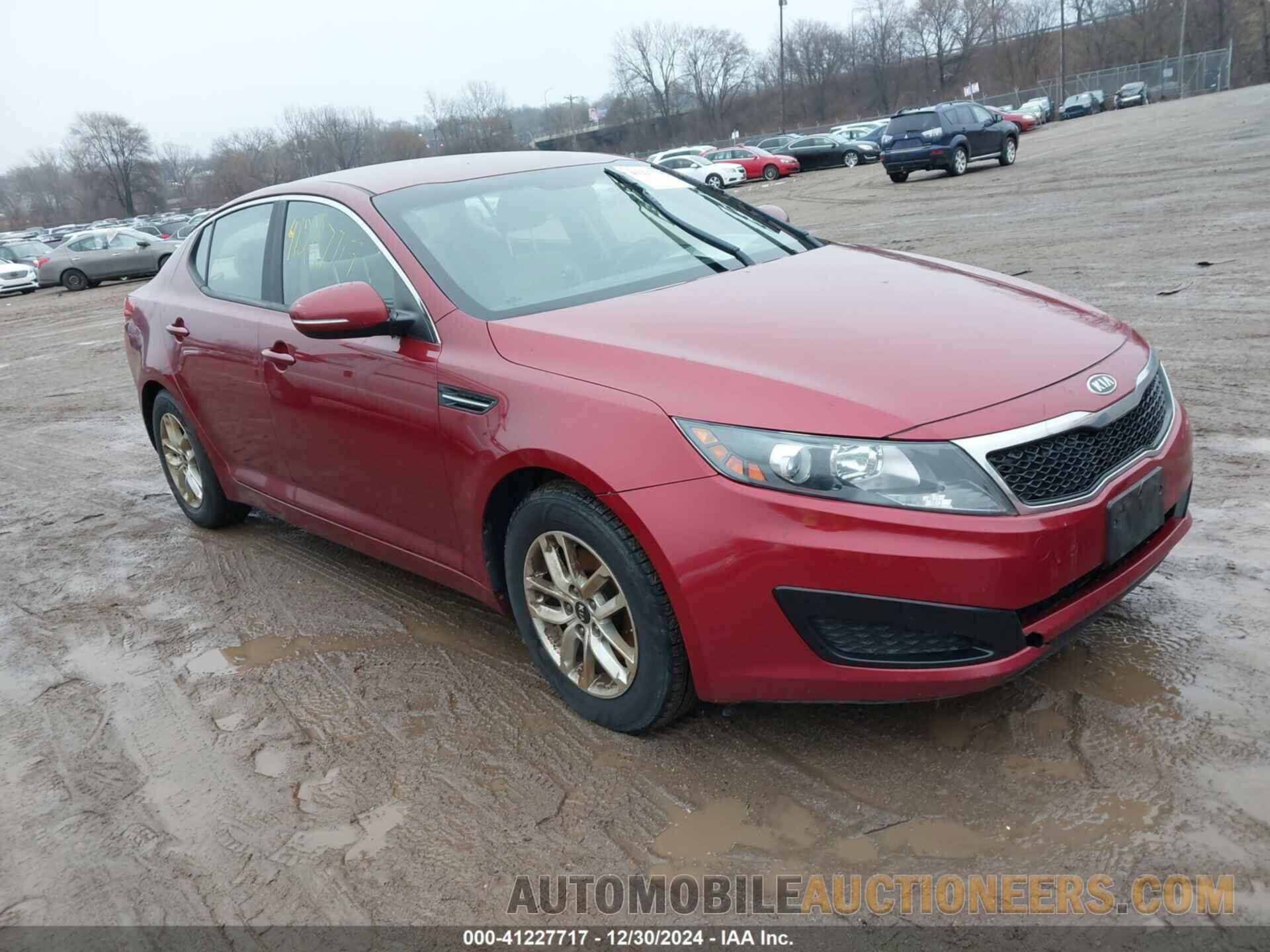 KNAGM4A70B5137402 KIA OPTIMA 2011