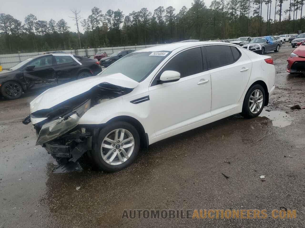 KNAGM4A70B5157598 KIA OPTIMA 2011