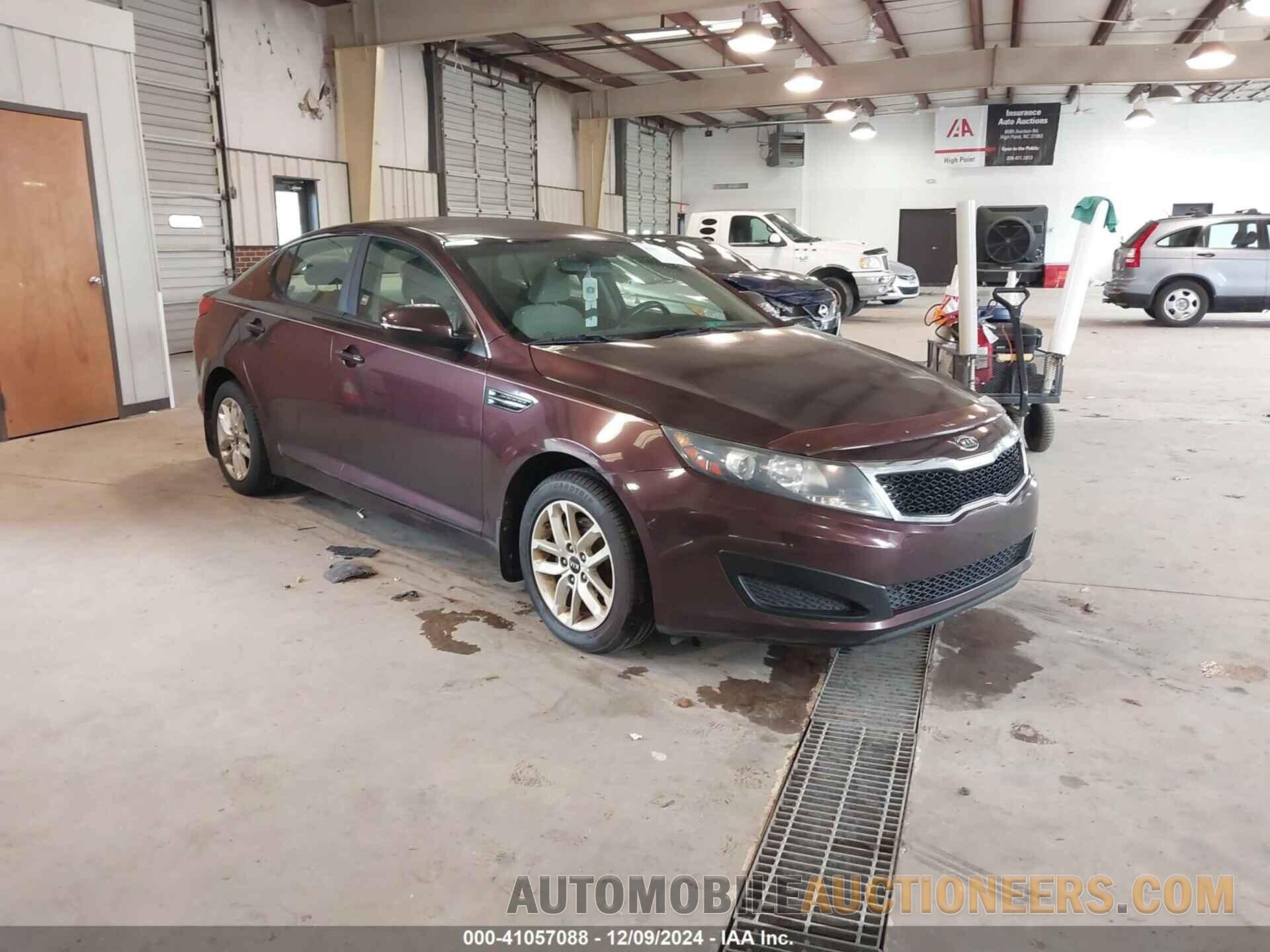 KNAGM4A70B5183229 KIA OPTIMA 2011