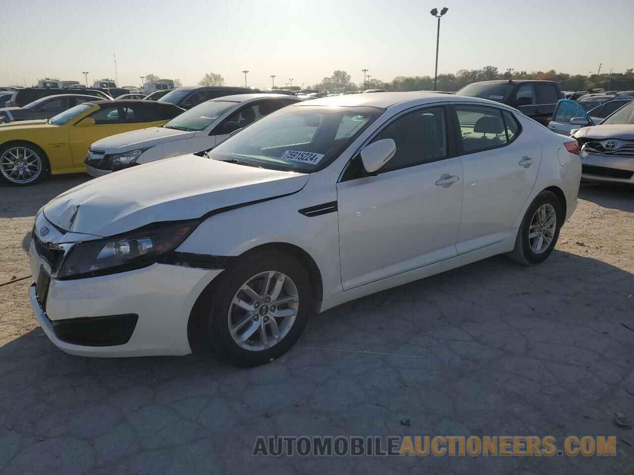 KNAGM4A73B5186268 KIA OPTIMA 2011