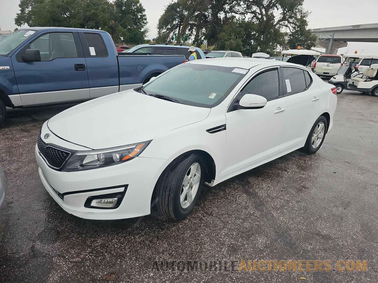 KNAGM4A73F5637107 Kia Optima 2015