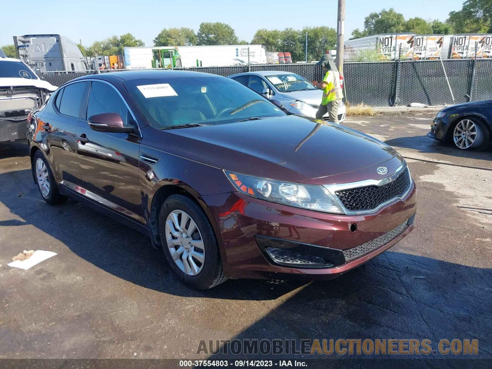 KNAGM4A75B5067654 KIA OPTIMA 2011