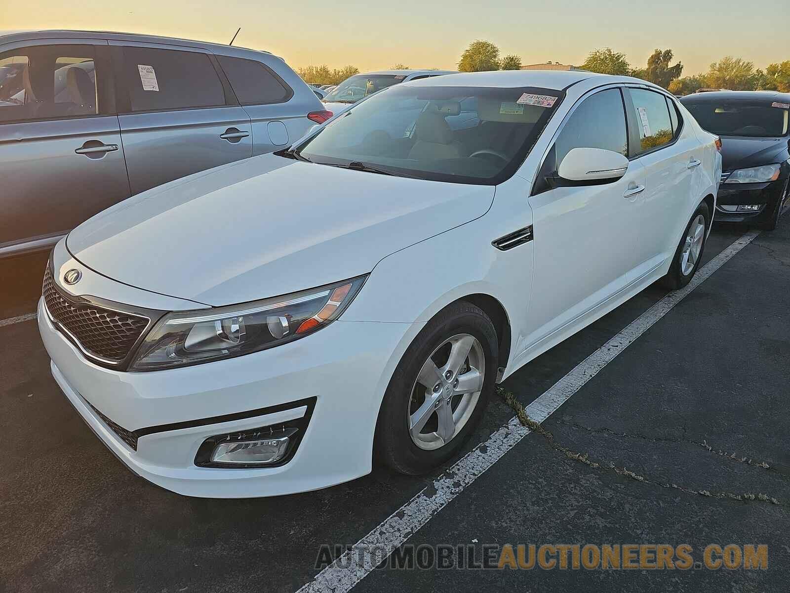 KNAGM4A75F5570462 Kia Optima 2015