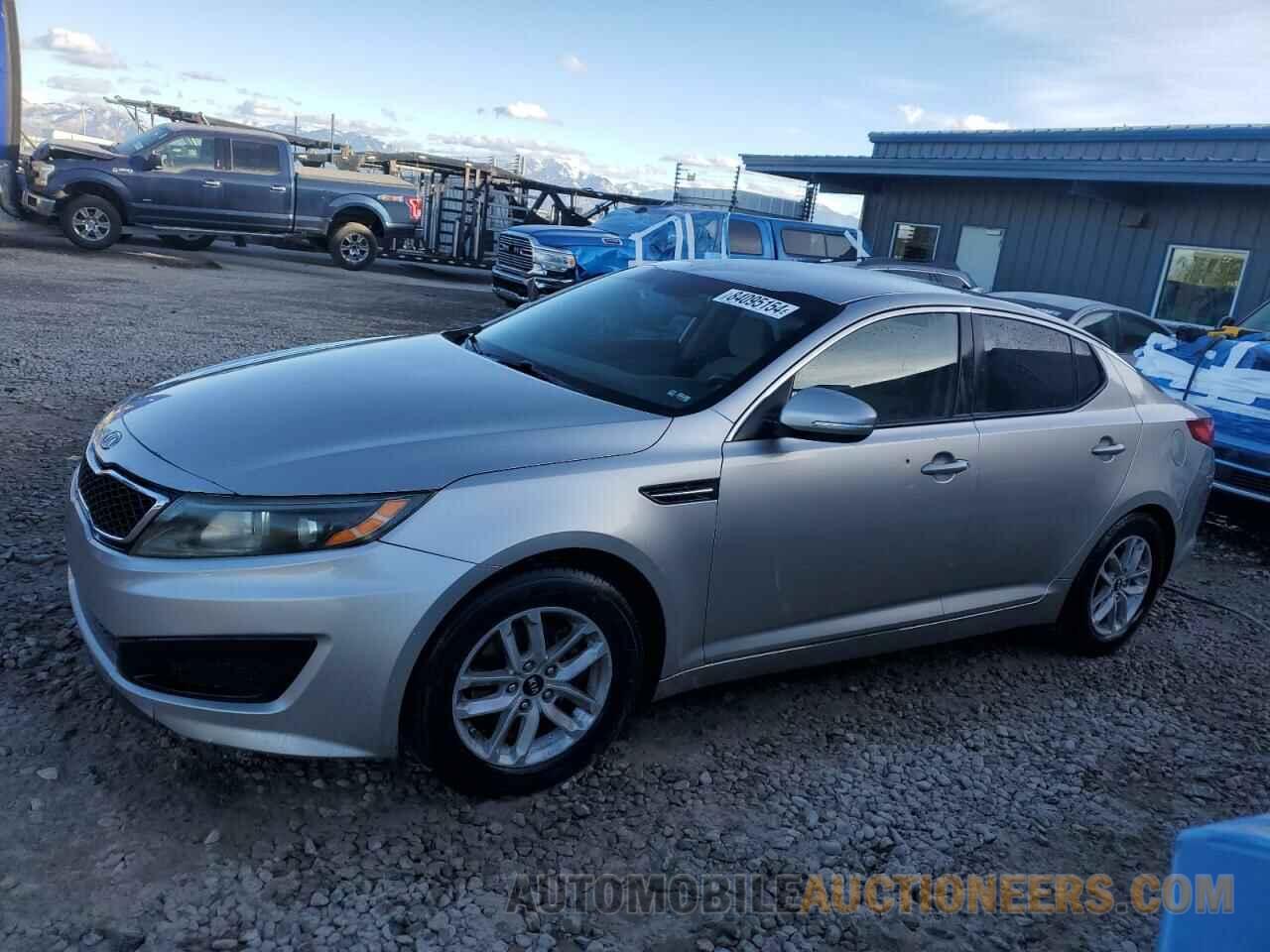 KNAGM4A76B5165690 KIA OPTIMA 2011