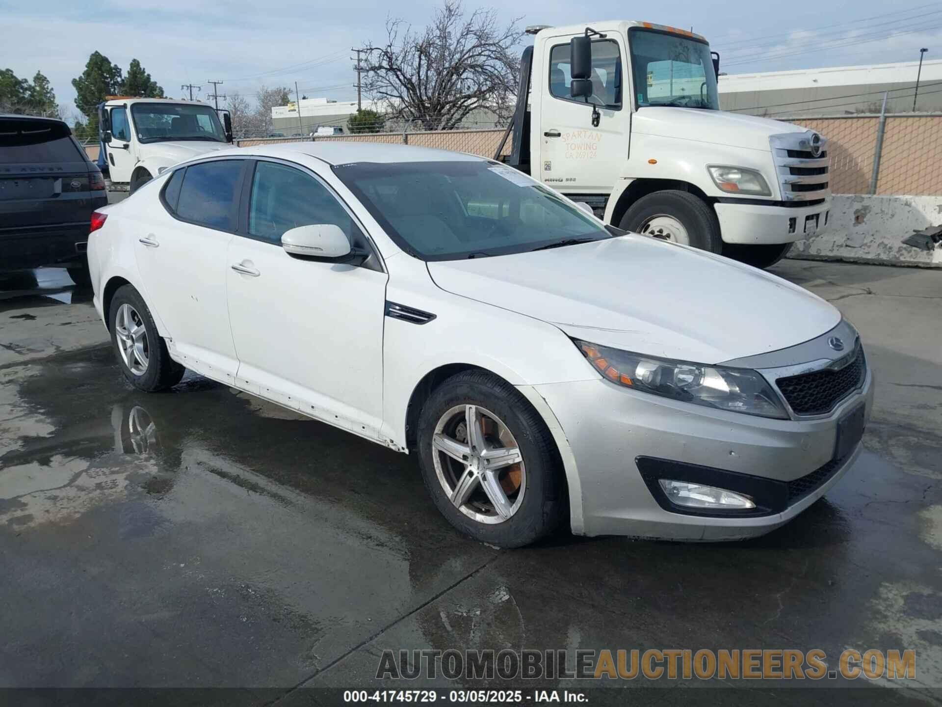 KNAGM4A76D5390307 KIA OPTIMA 2013