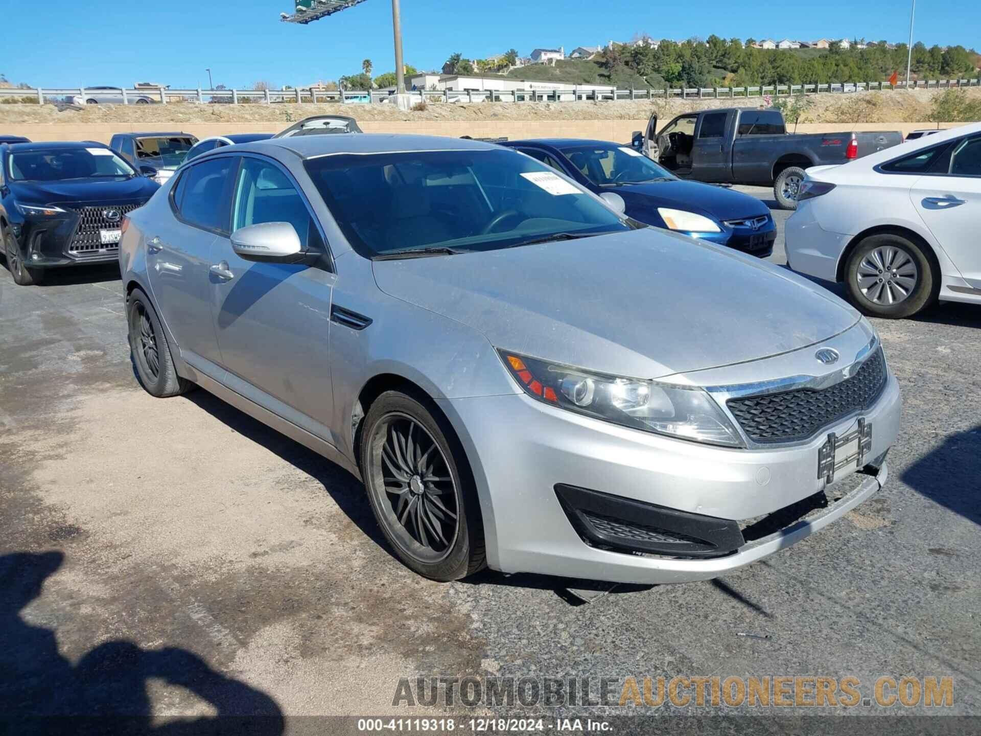 KNAGM4A77B5117681 KIA OPTIMA 2011