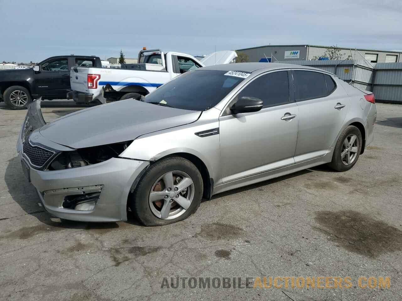 KNAGM4A77F5579888 KIA OPTIMA 2015