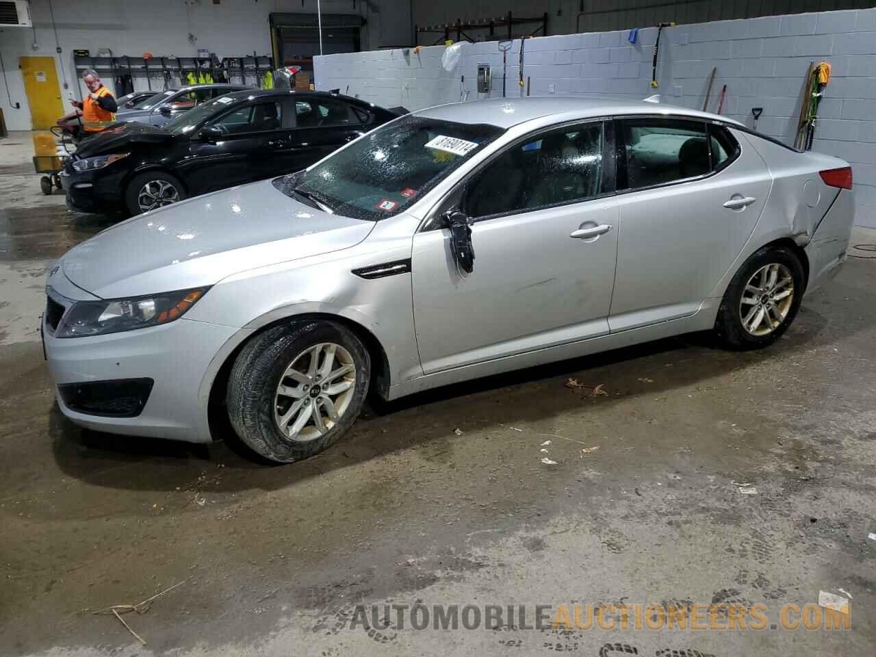 KNAGM4A7XB5174912 KIA OPTIMA 2011