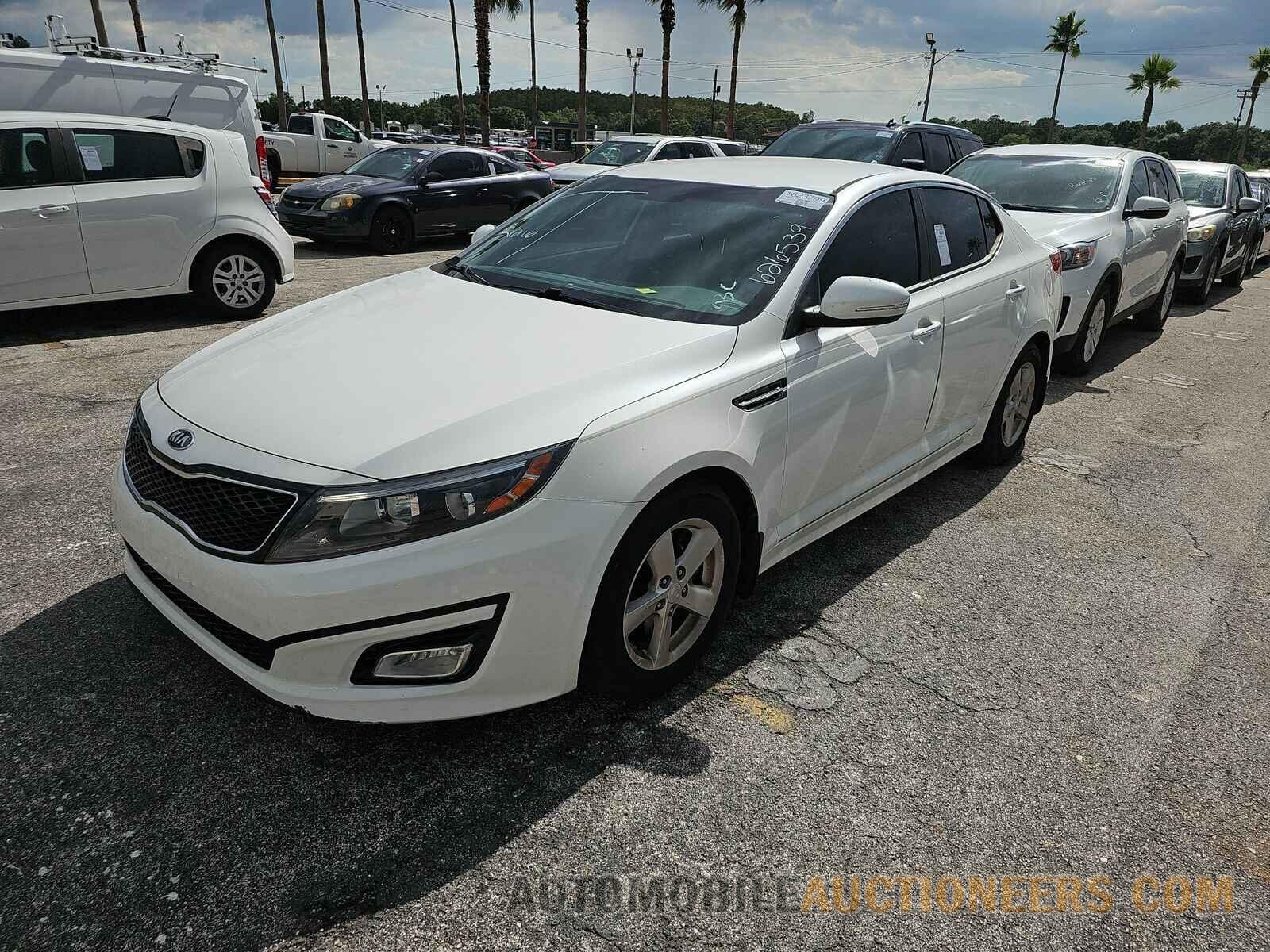 KNAGM4A7XF5626539 Kia Optima 2015