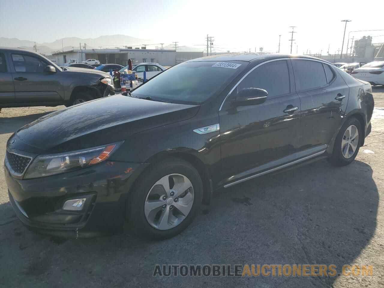 KNAGM4ADXG5096273 KIA OPTIMA 2016