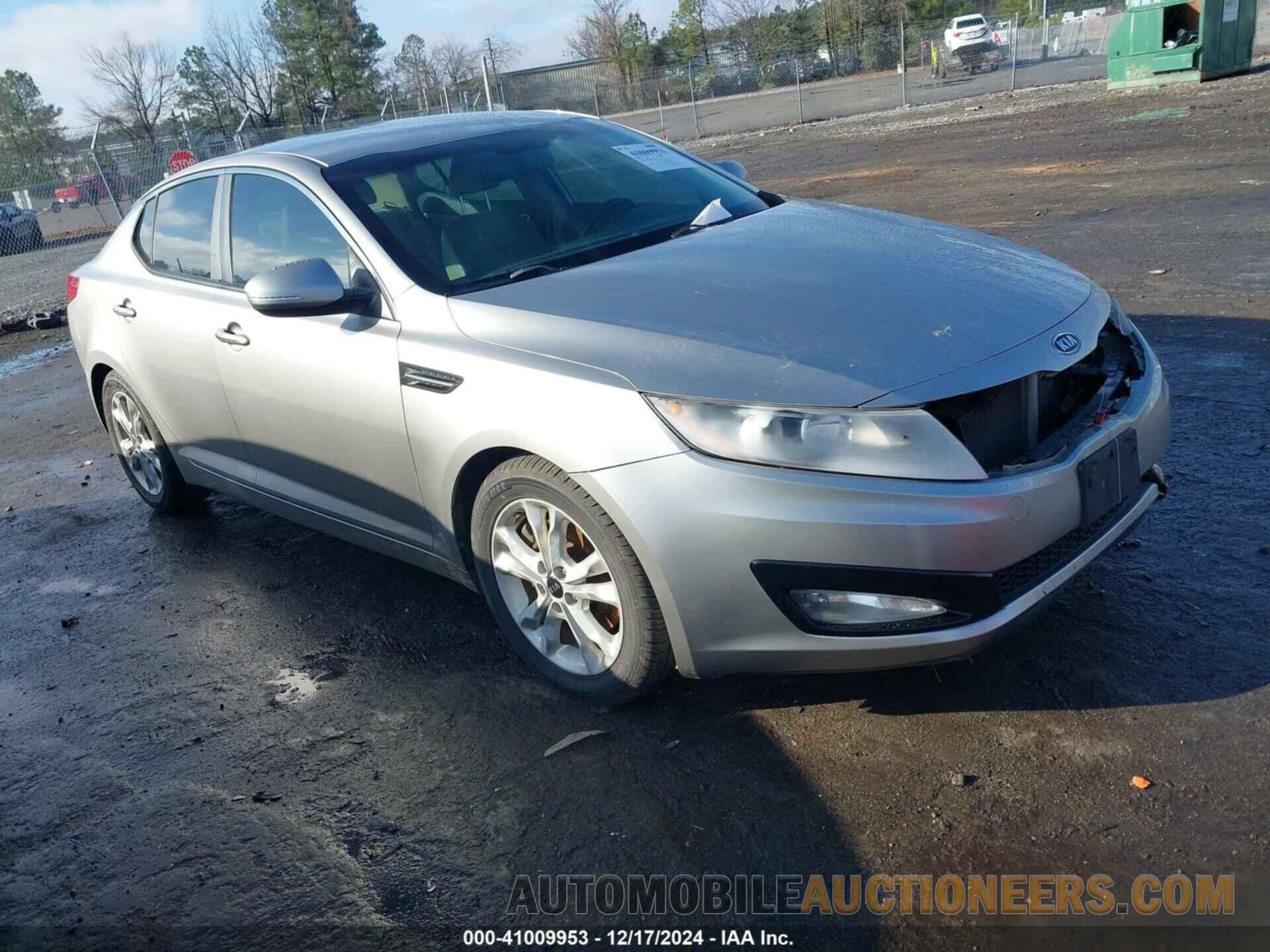 KNAGN4A62B5092841 KIA OPTIMA 2011