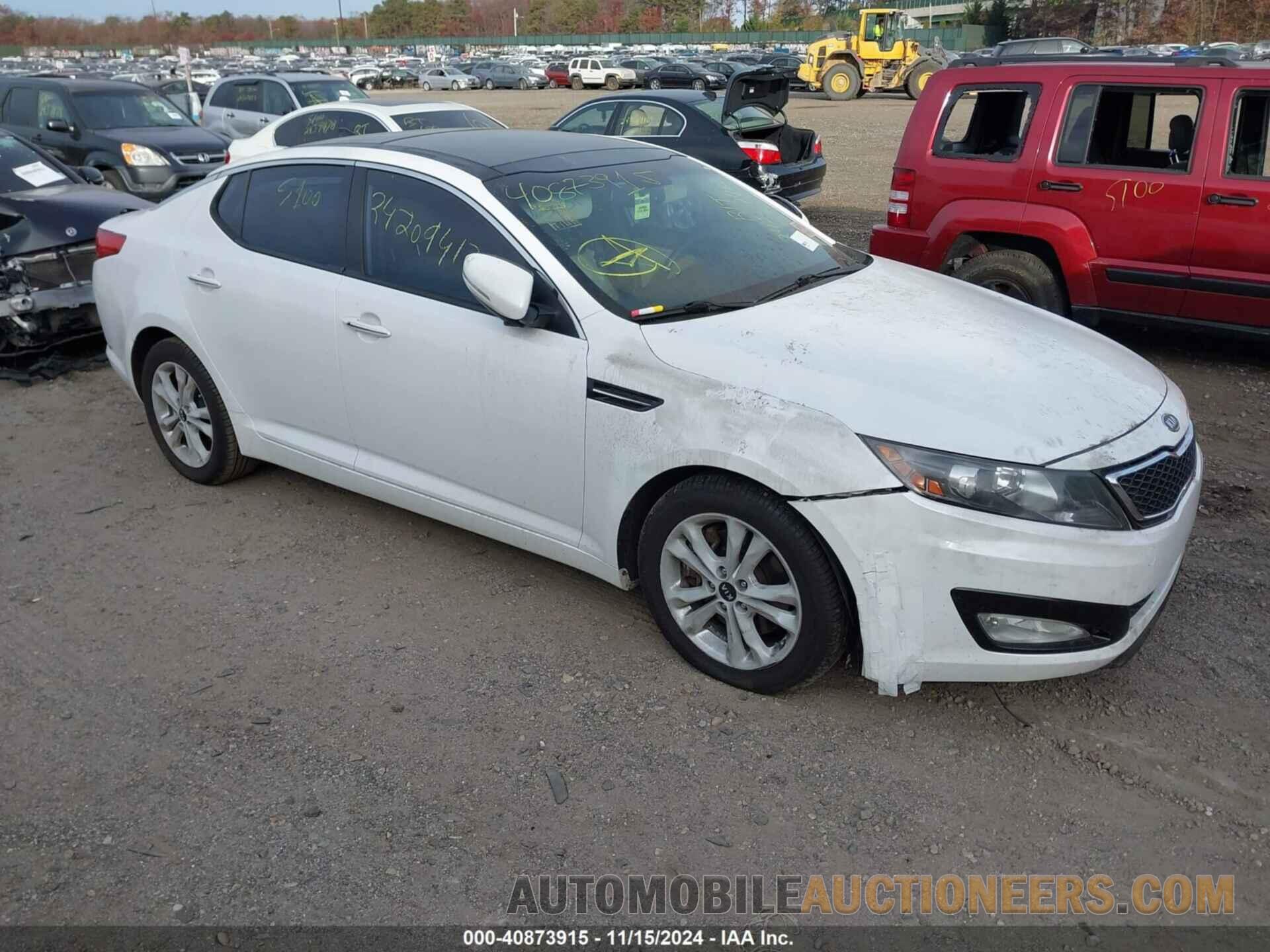 KNAGN4A69B5158009 KIA OPTIMA 2011