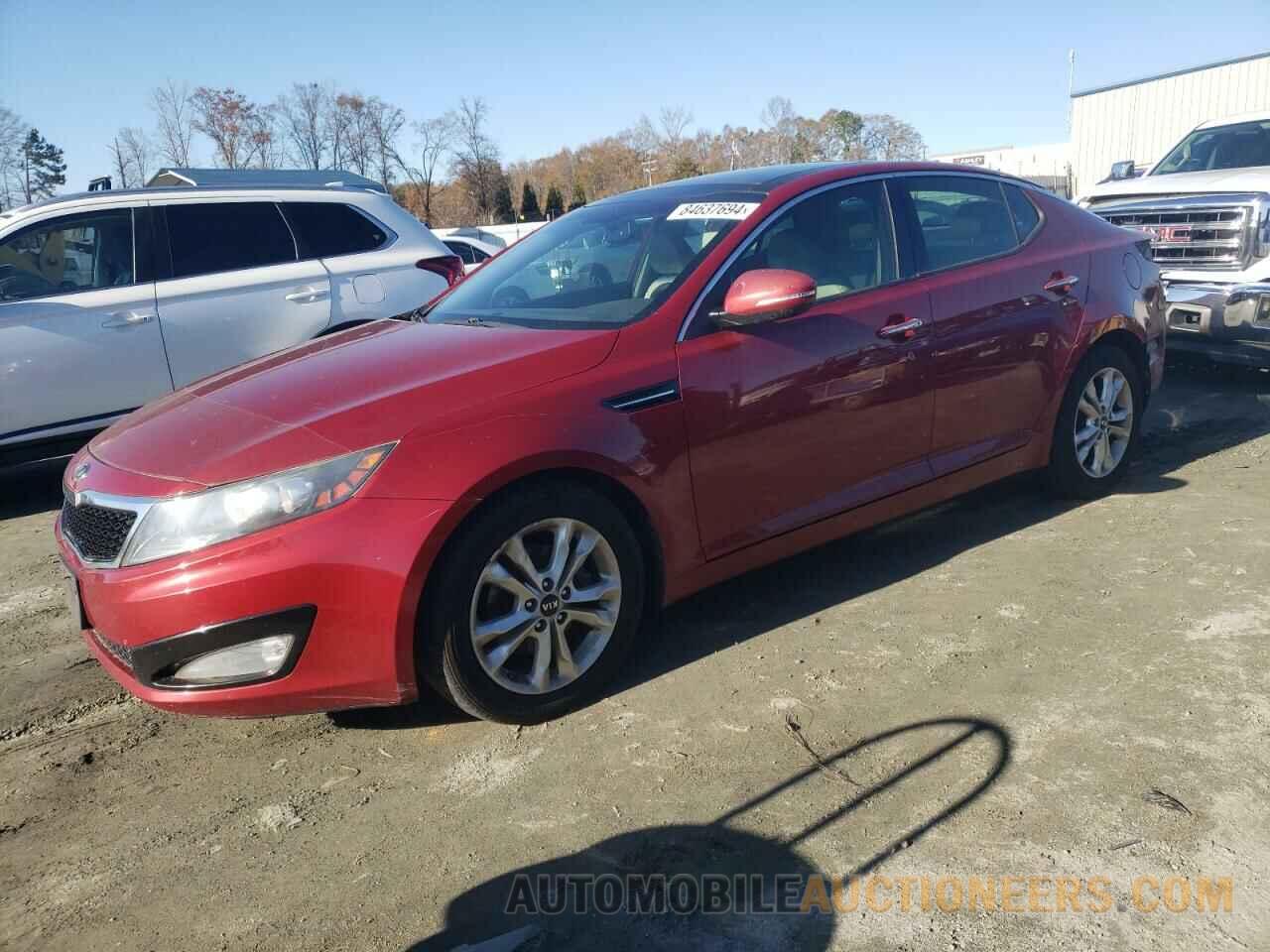 KNAGN4A72B5165974 KIA OPTIMA 2011