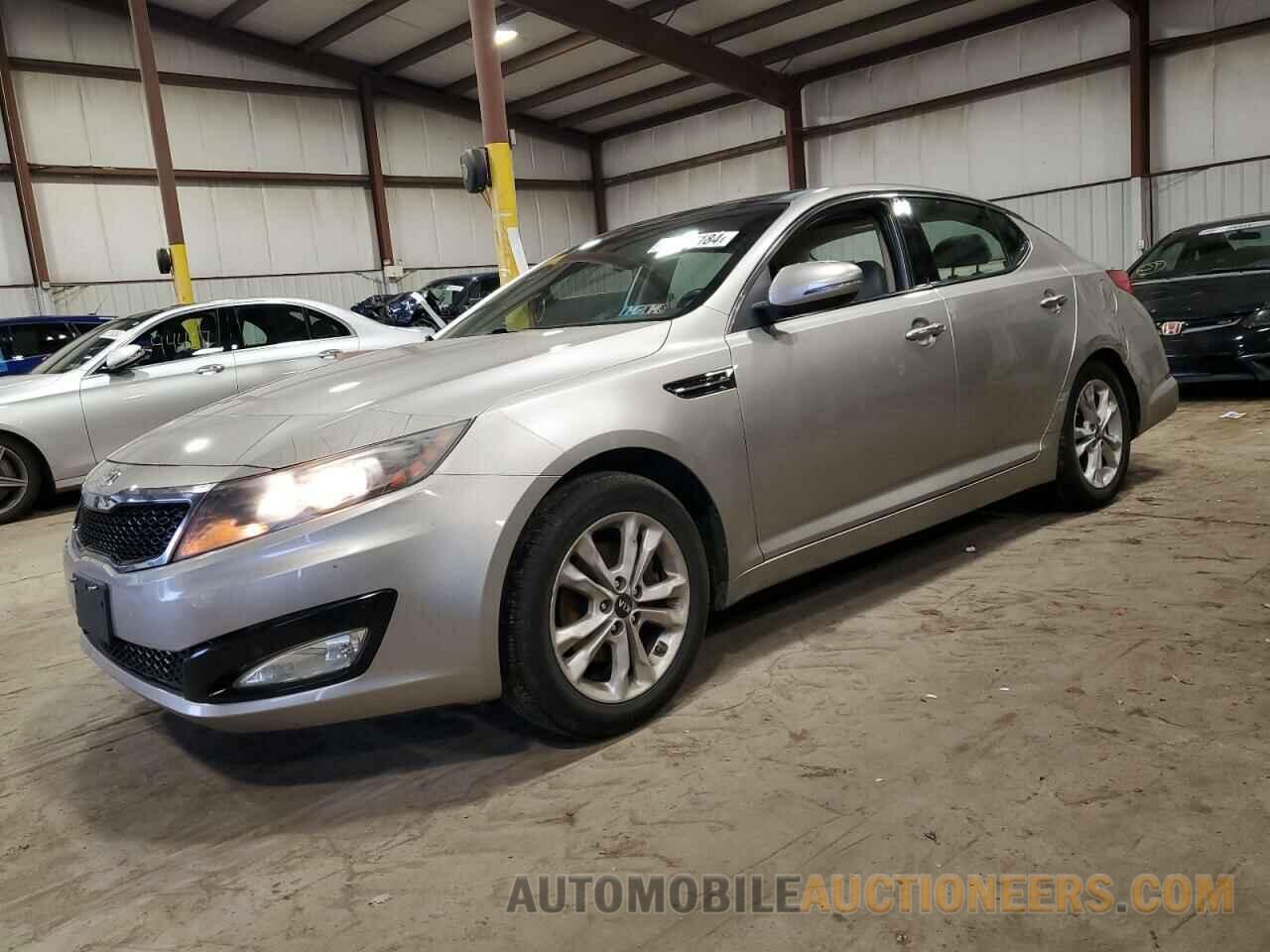 KNAGN4A72B5169958 KIA OPTIMA 2011