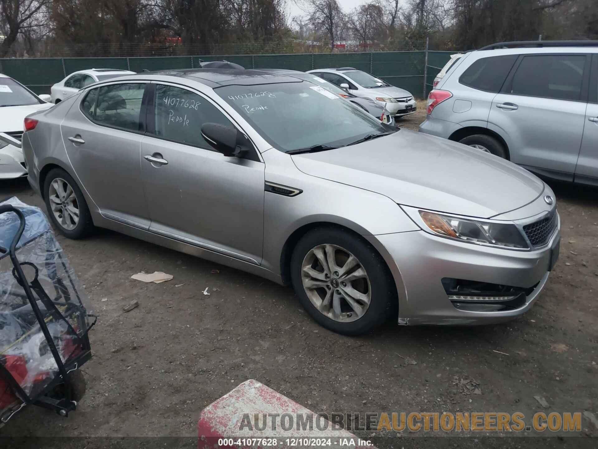 KNAGN4A73B5087575 KIA OPTIMA 2011