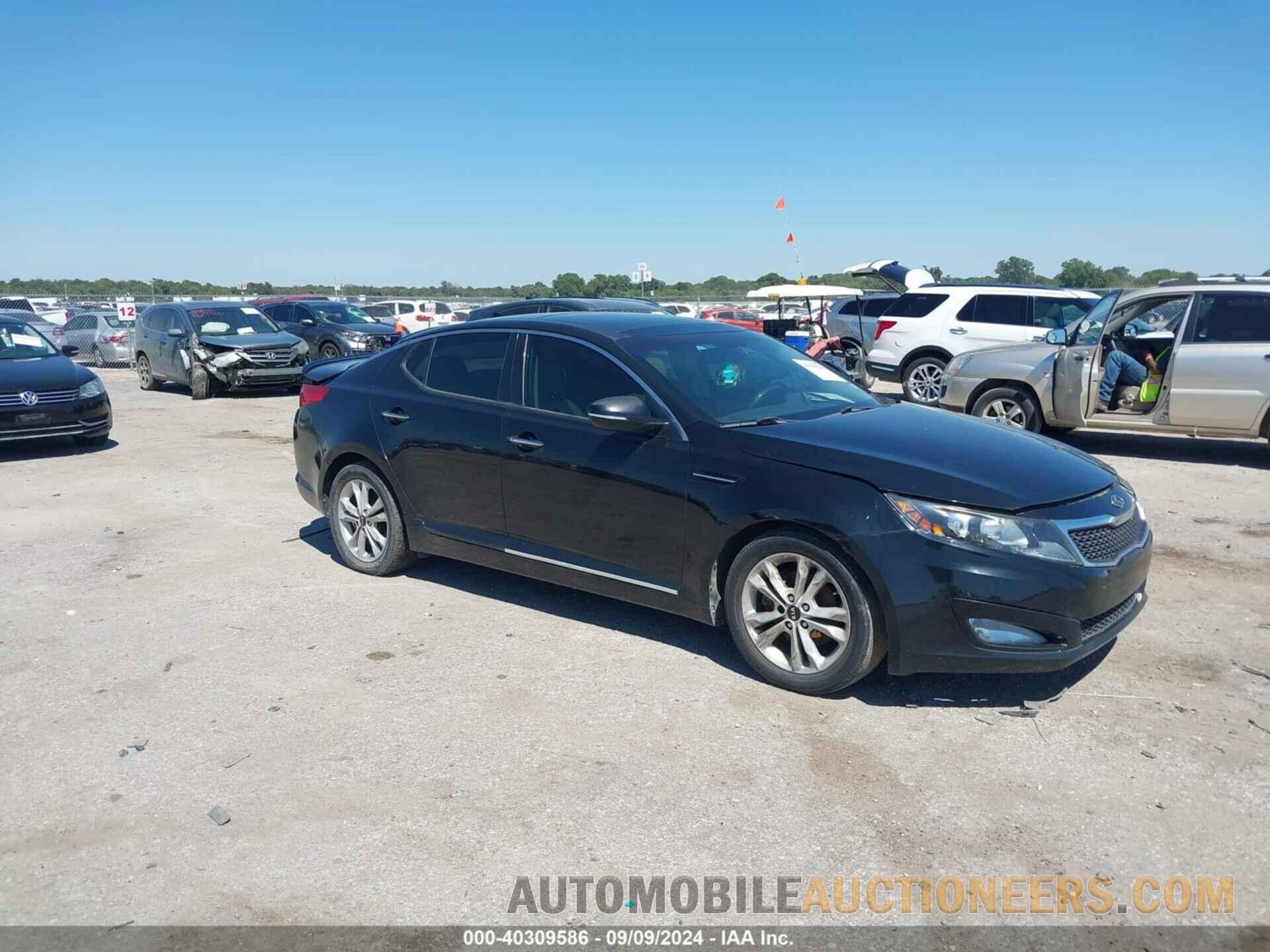 KNAGN4A74B5041401 KIA OPTIMA 2011