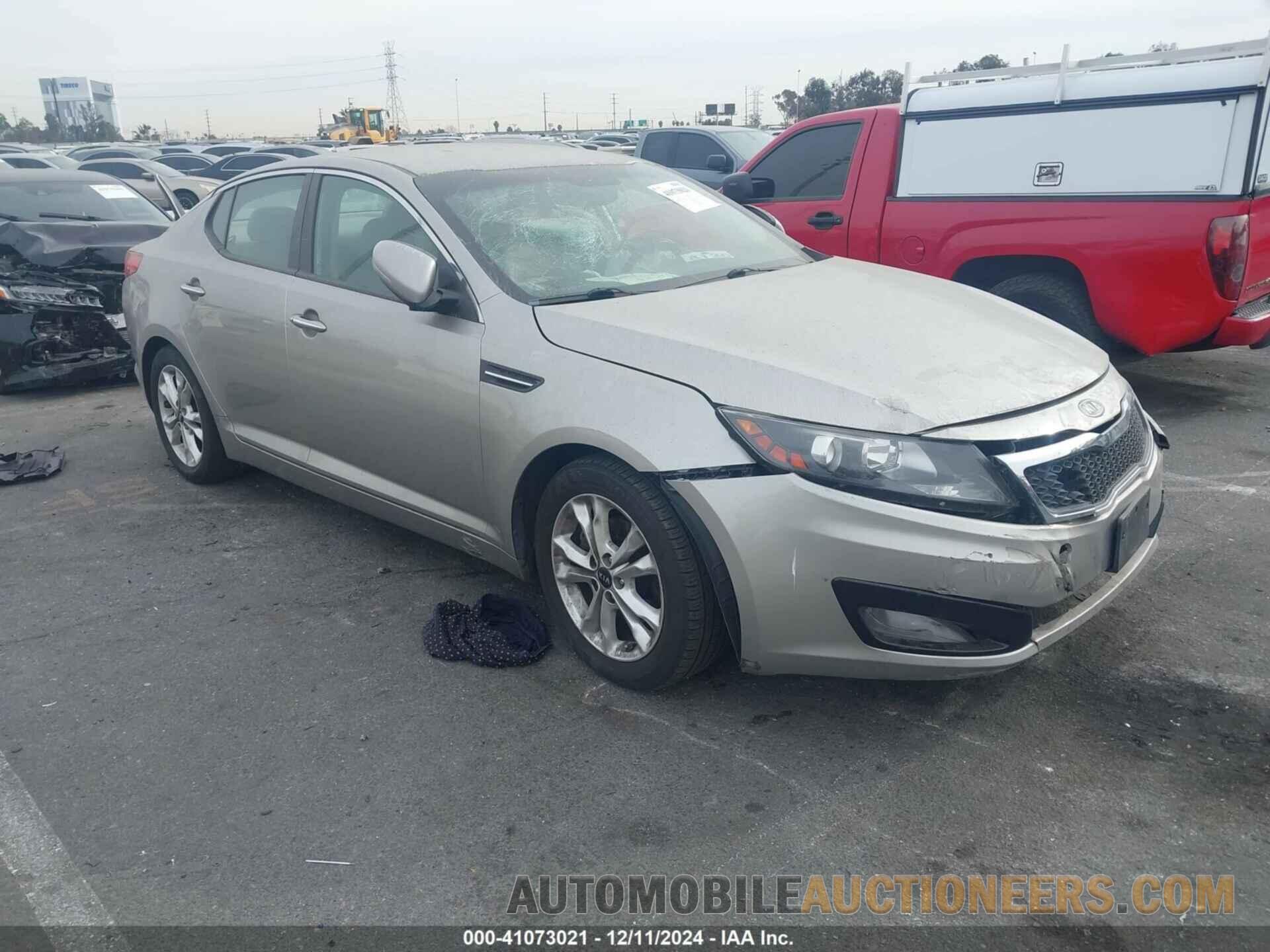 KNAGN4A74B5072664 KIA OPTIMA 2011