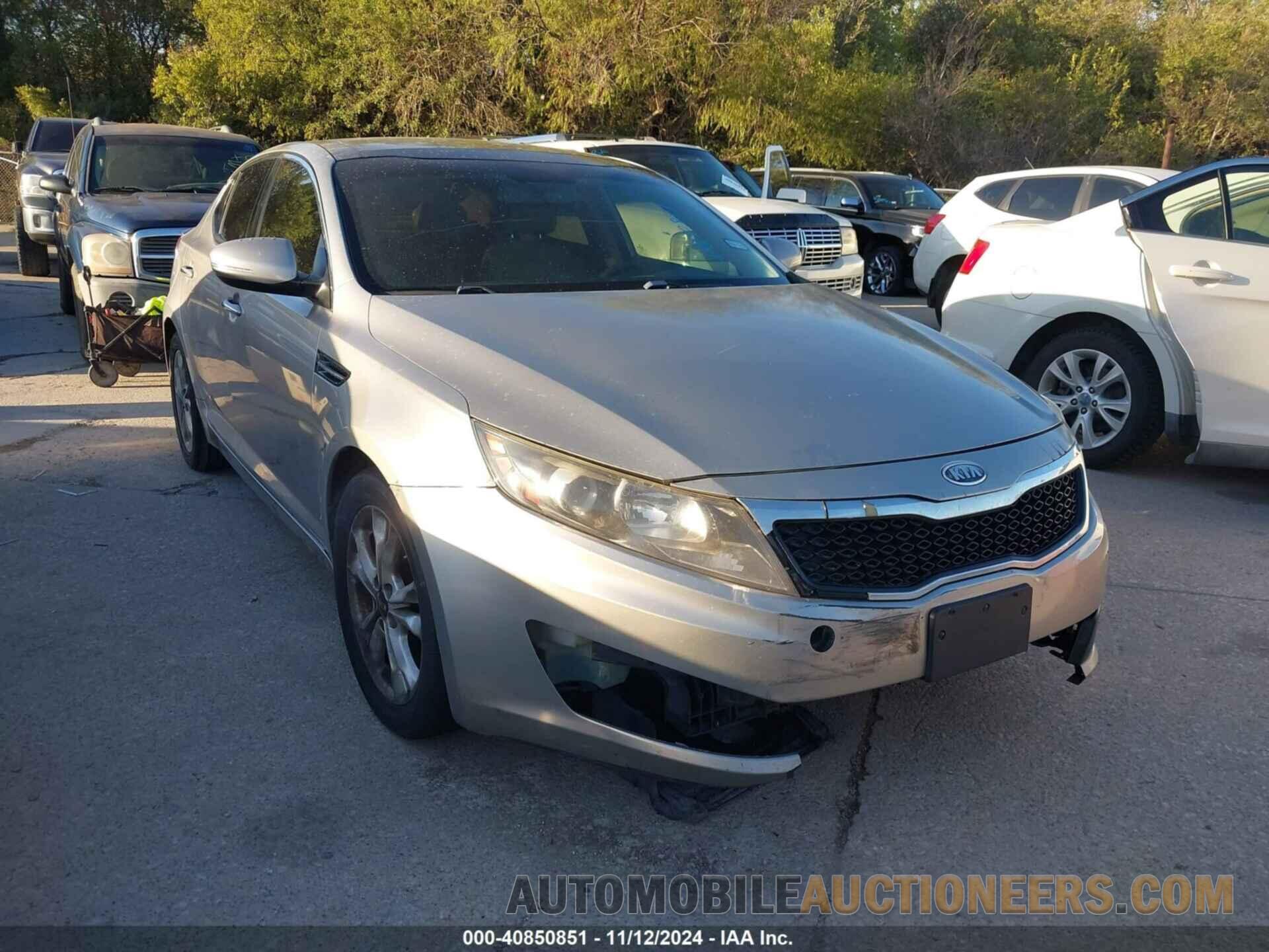 KNAGN4A75B5099159 KIA OPTIMA 2011